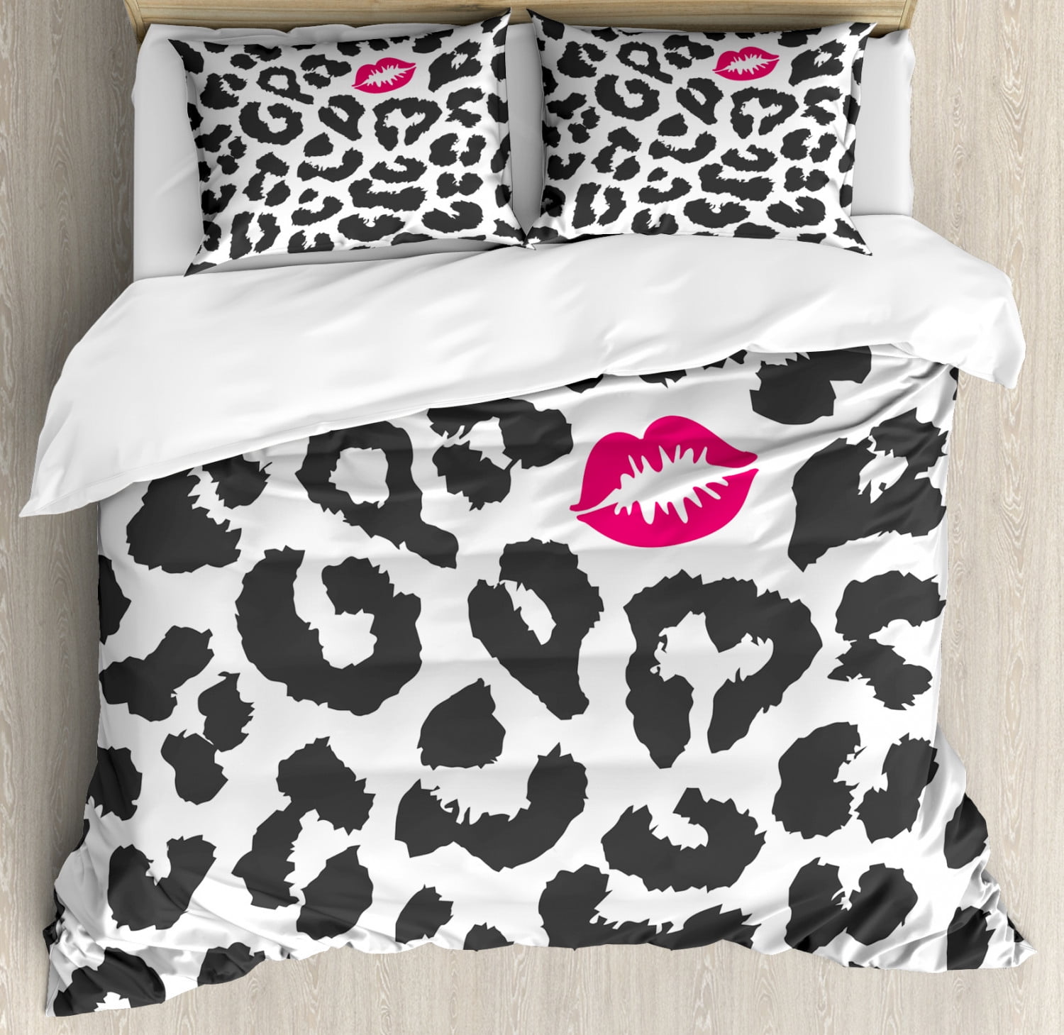 King Size Leopard Print Duvet Cover Set with Pink Lips