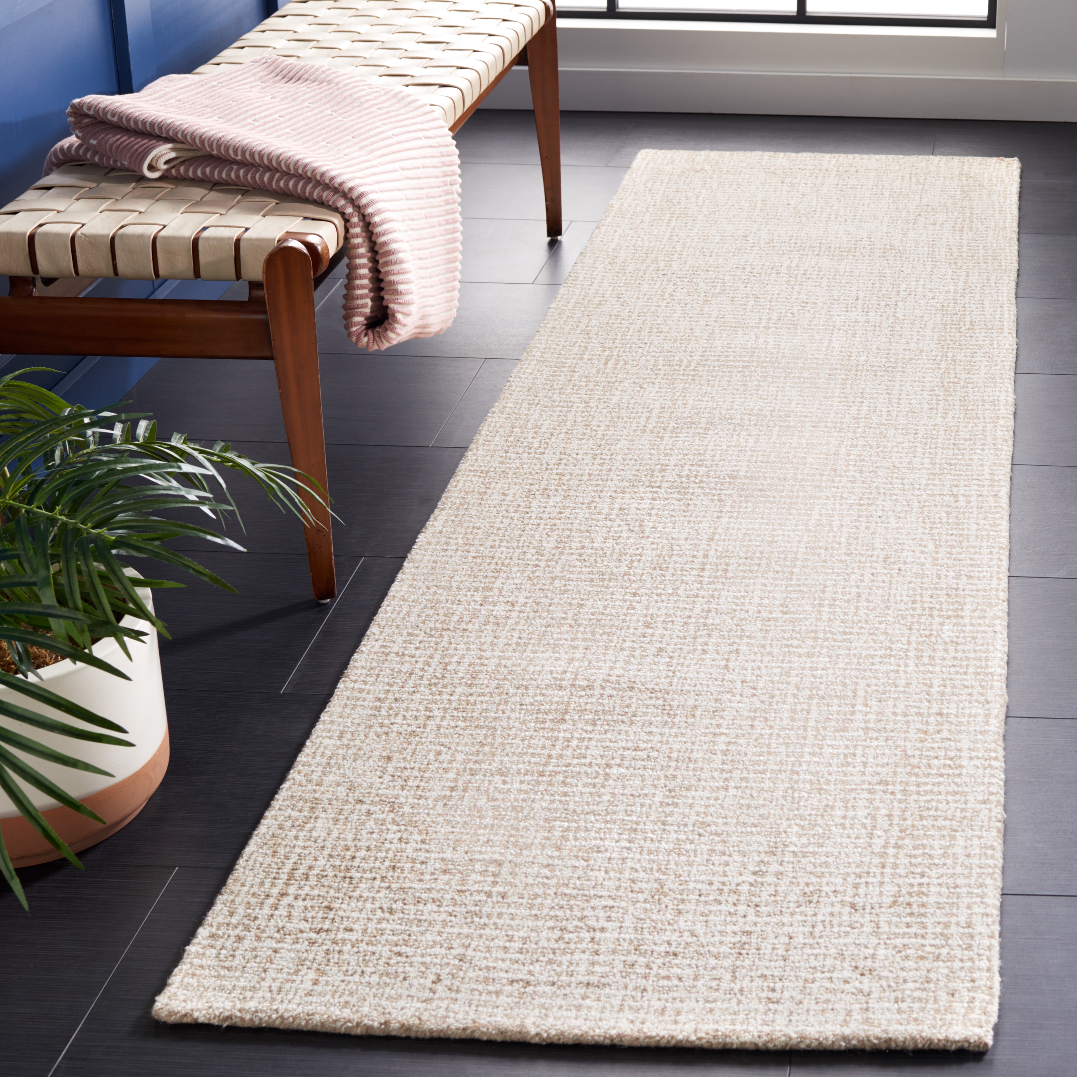 Safavieh Abstract Delia Distressed Wool Runner Rug, Ivory/Gray, 2'3" x 18'