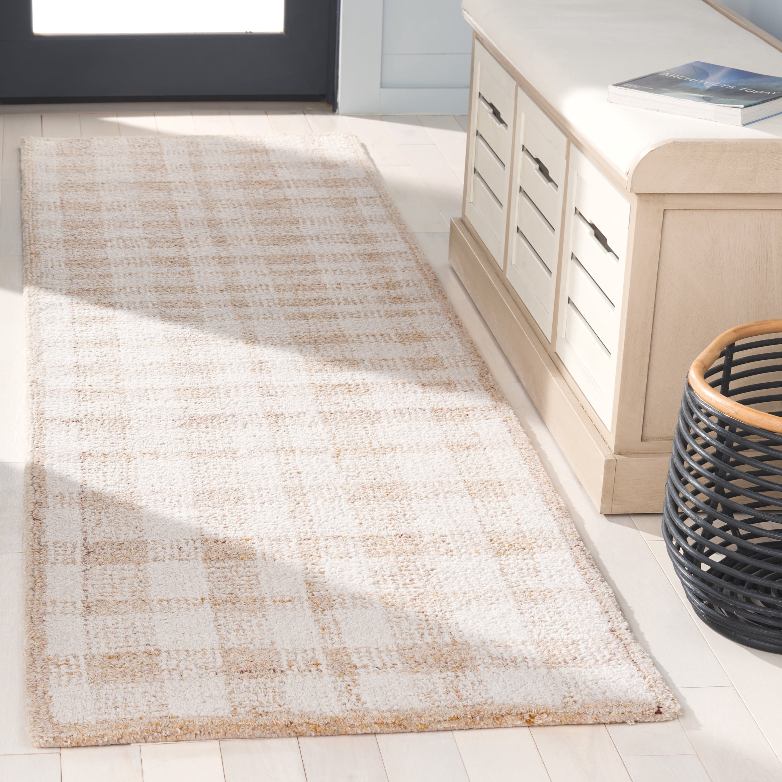 Safavieh Abstract Aleta Trellis Runner Rug, Ivory/Gold, 2'3" x 8'
