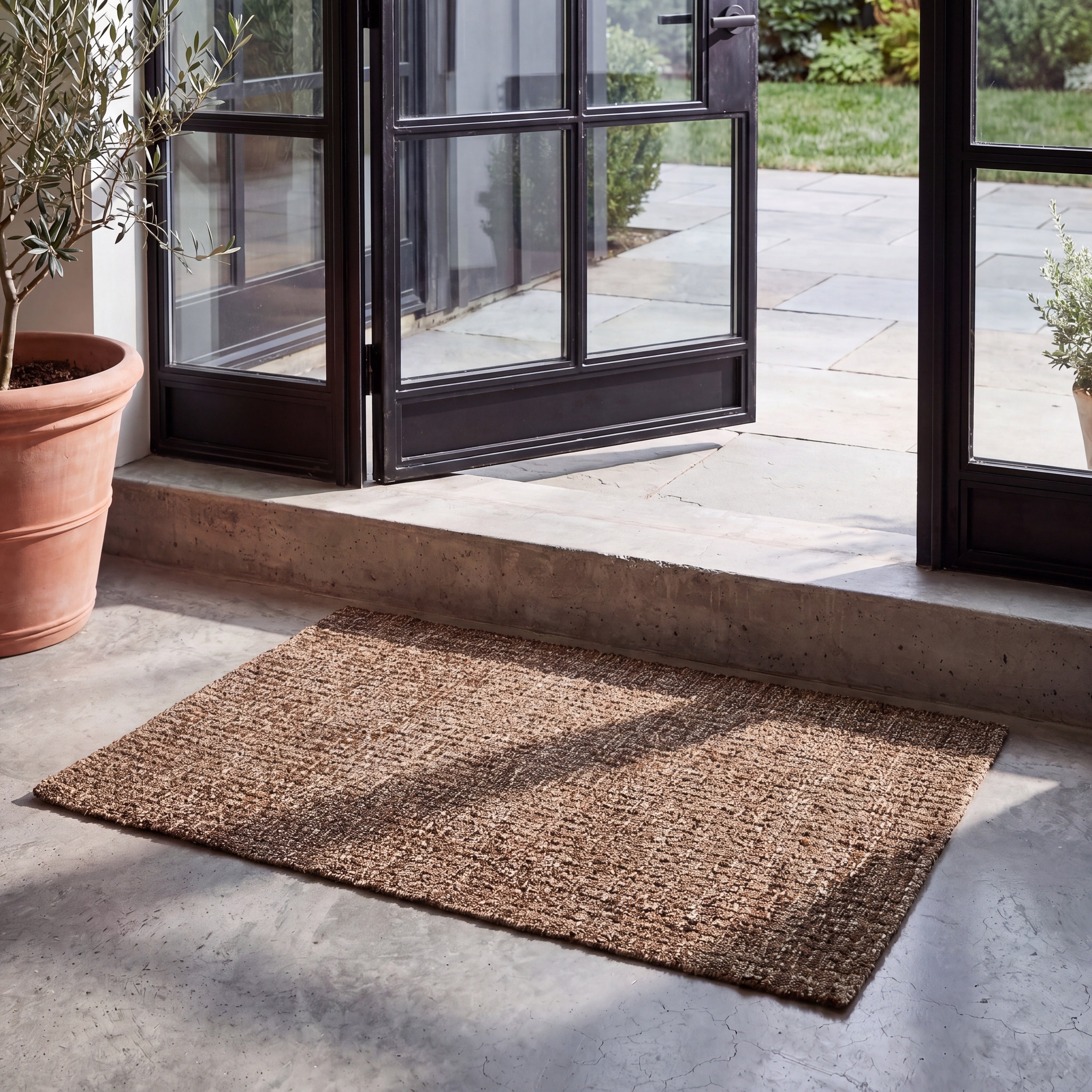 Safavieh Abstract Delia Distressed Wool Area Rug, Brown/Beige, 2'3" x 4'
