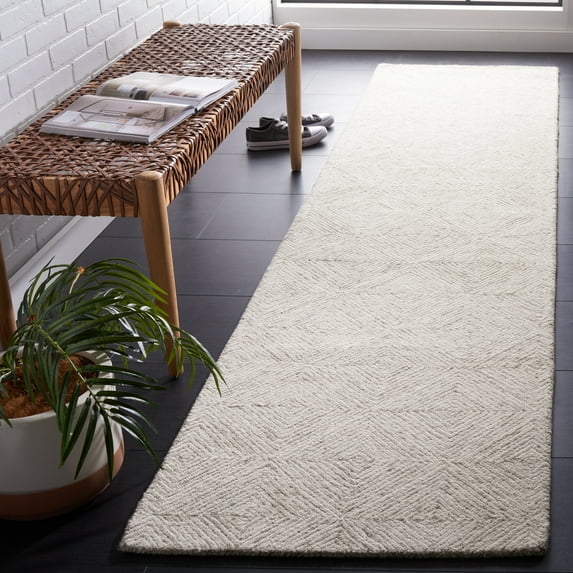 Safavieh Abstract Naomi Geometric Runner Rug, Gray/Ivory, 2'3" x 13'