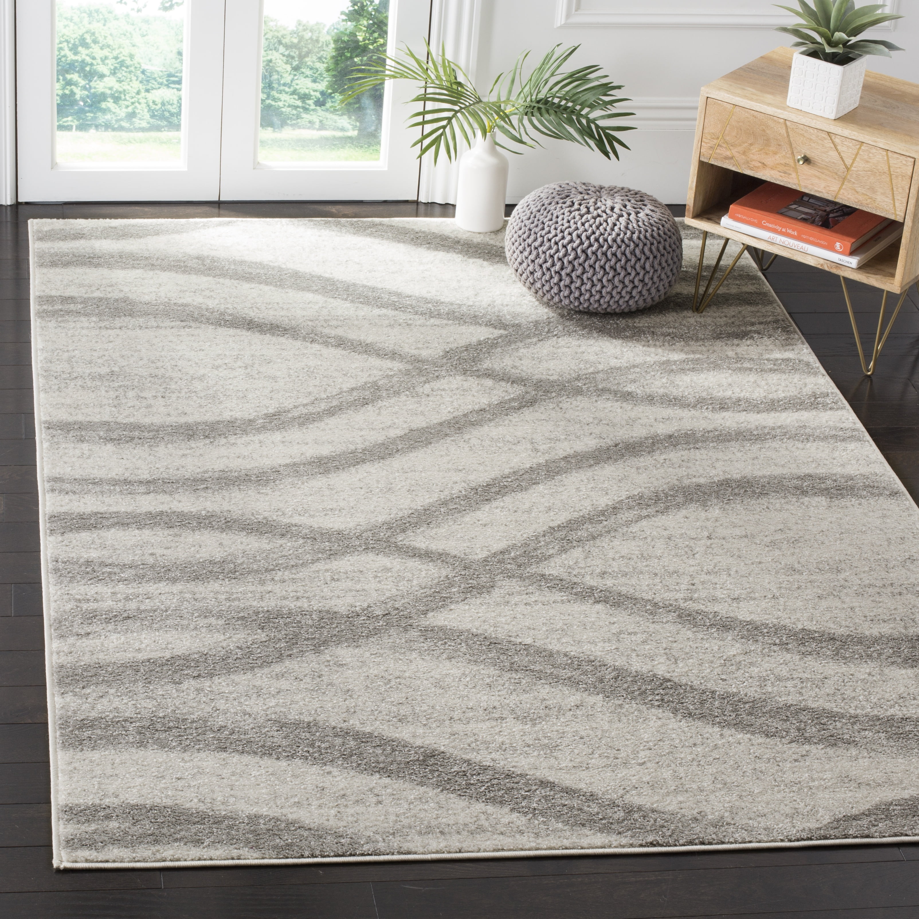 Safavieh Adirondack Isidor Geometric Swirls Area Rug, Cream/Gray, 6' x 8'