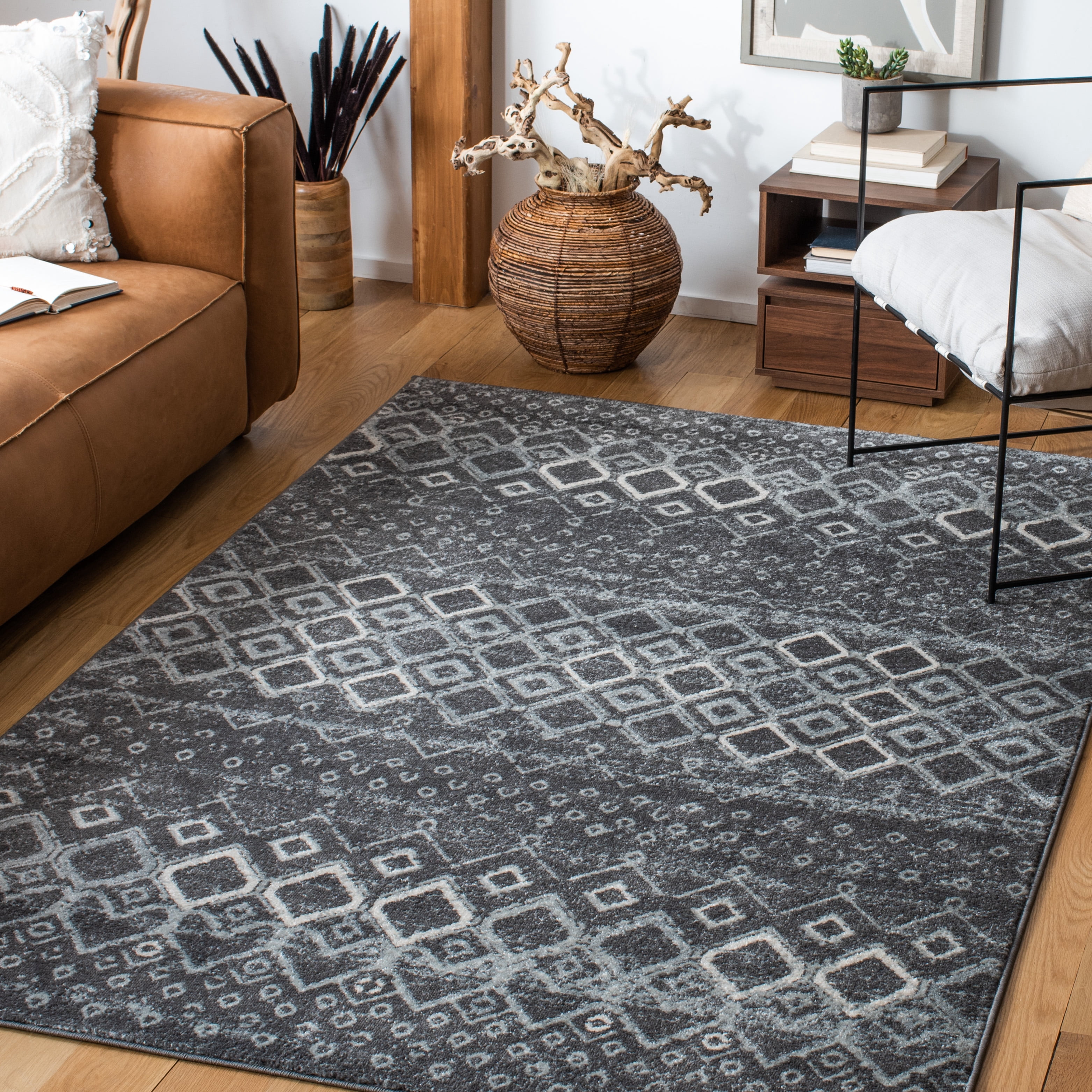 Safavieh Amsterdam Gladwin Geometric Area Rug, Dark Gray/Light Gray, 5'1" x 5'1" Square