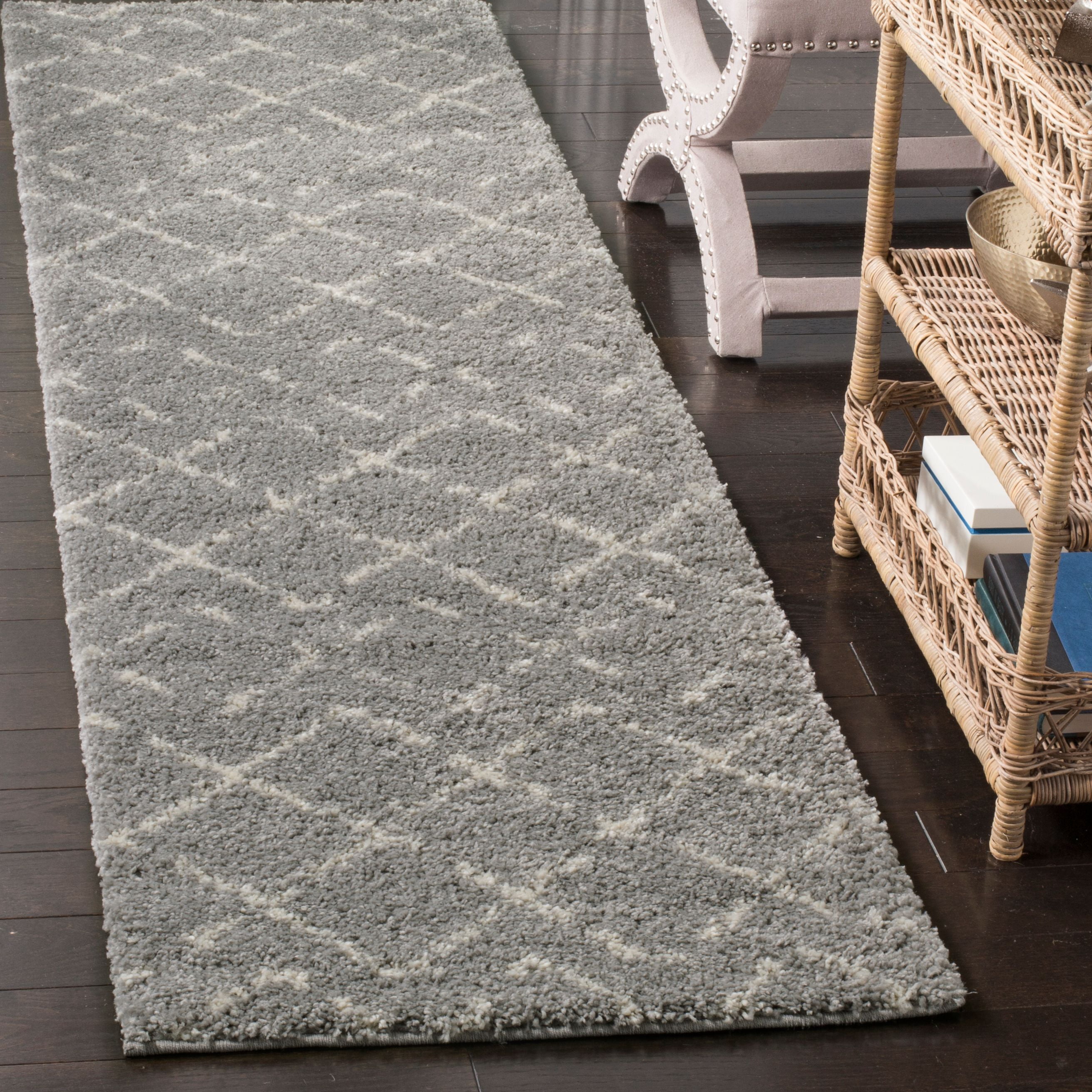 Safavieh Arizona Zarif Geometric Shag Area Rug or Runner - Walmart.com