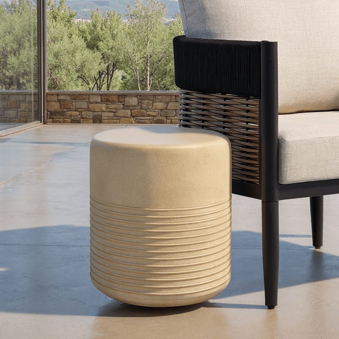 Safavieh Astrid Outdoor Modern Cement Round End Table, Beige