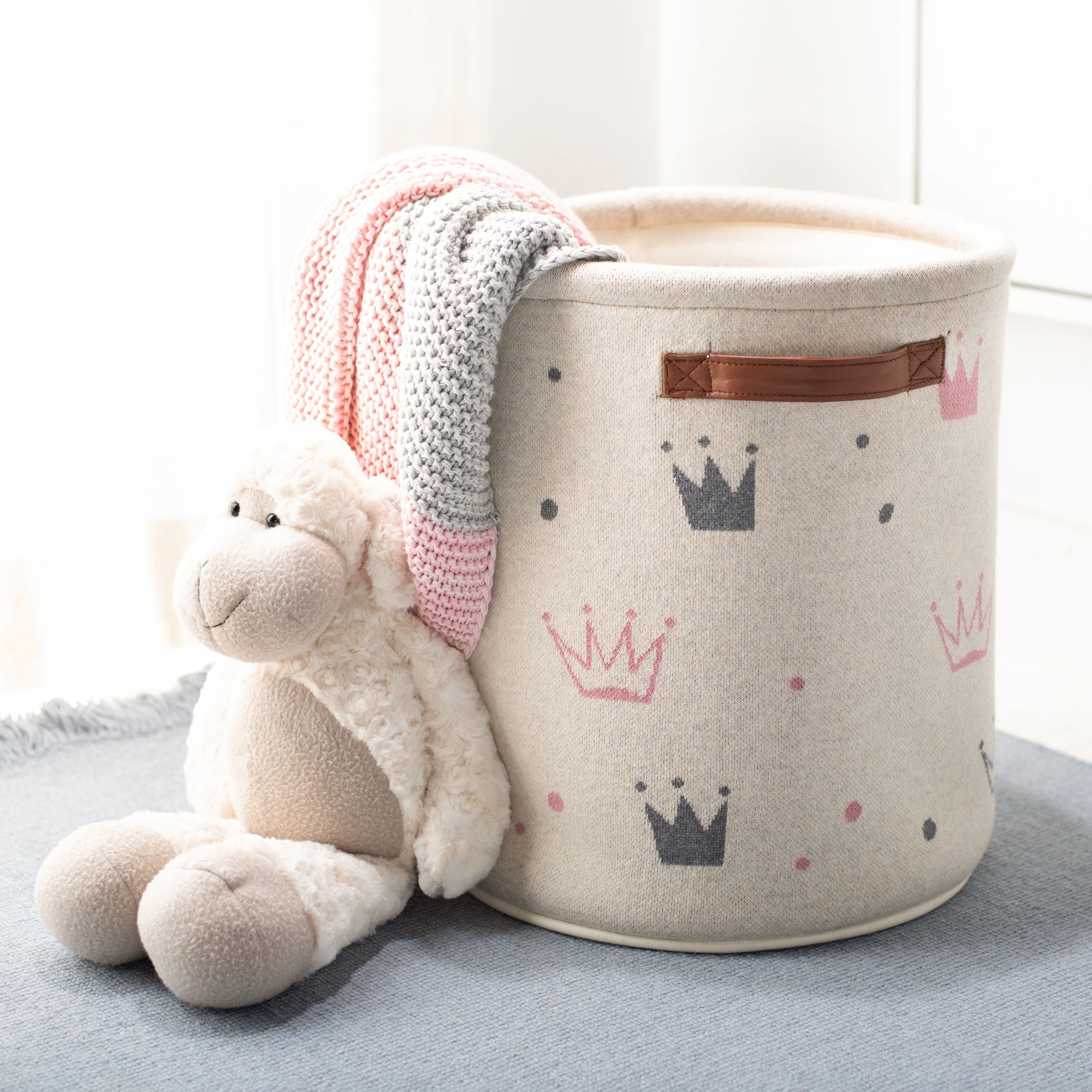 Safavieh Princess Kids Storage Basket