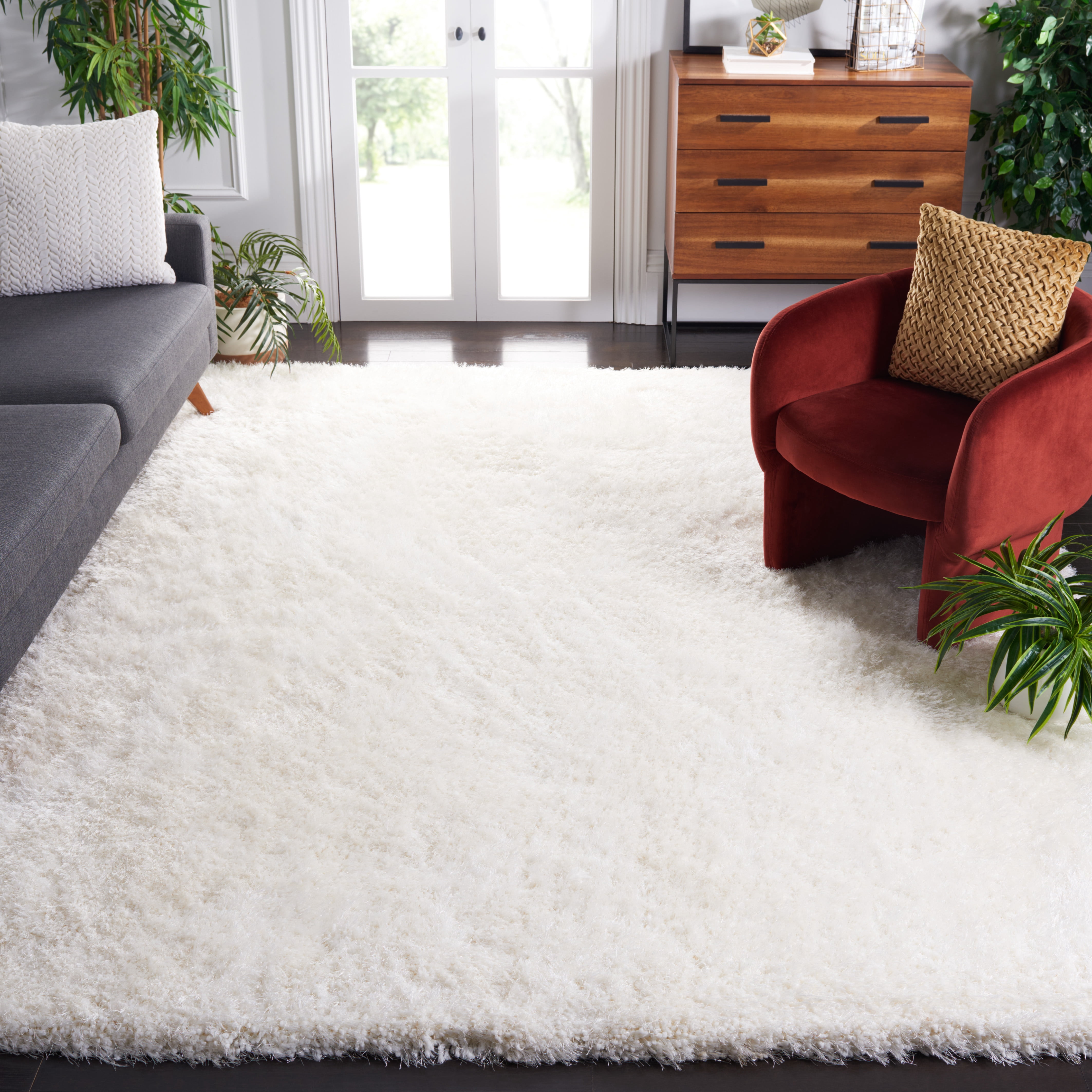 Safavieh Luxe Paxton Solid Shag Area Rug, Ivory, 8' x 8' Square