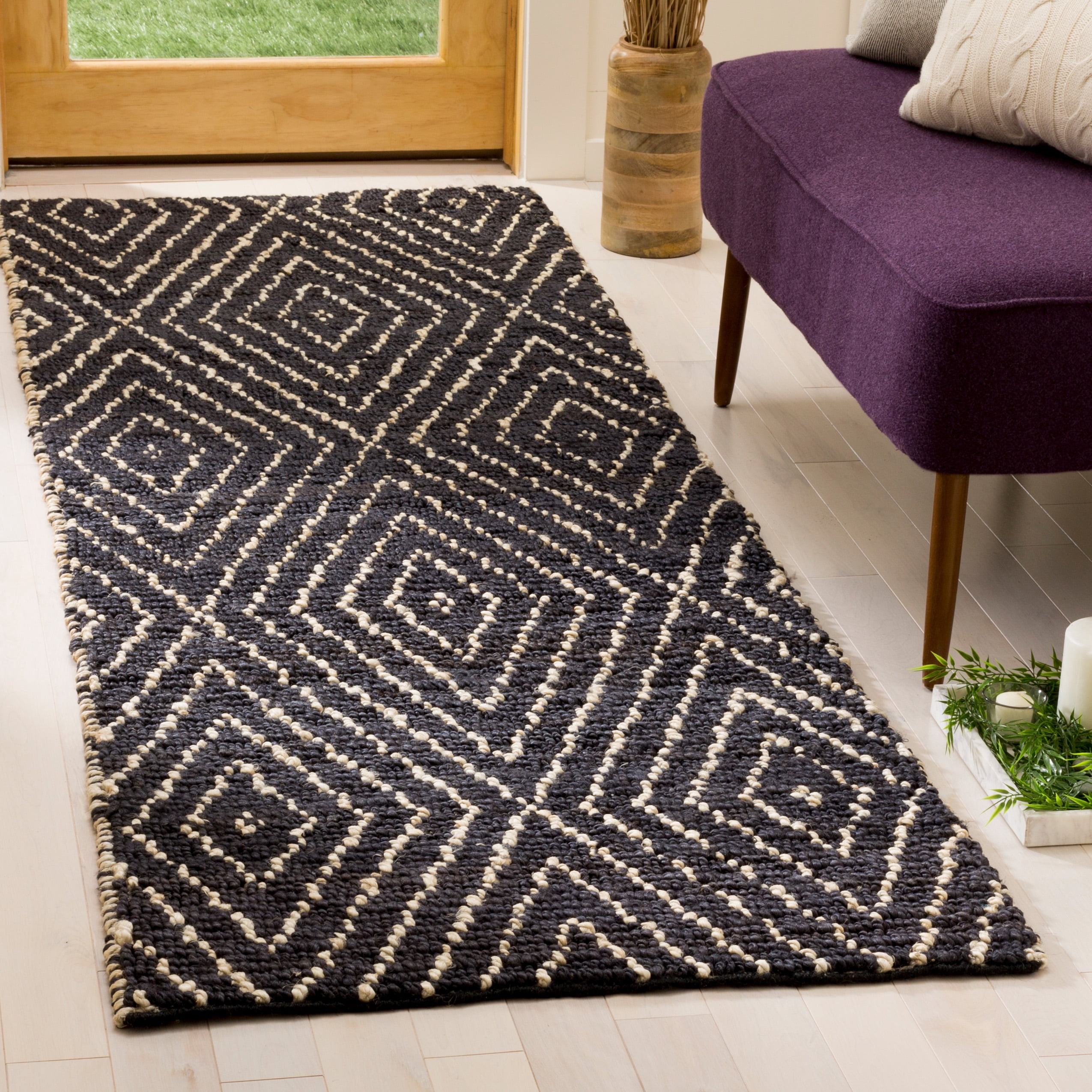 Safavieh Bohemian Caymen Geometric Runner Rug, Black/Ivory, 2'3" x 13'
