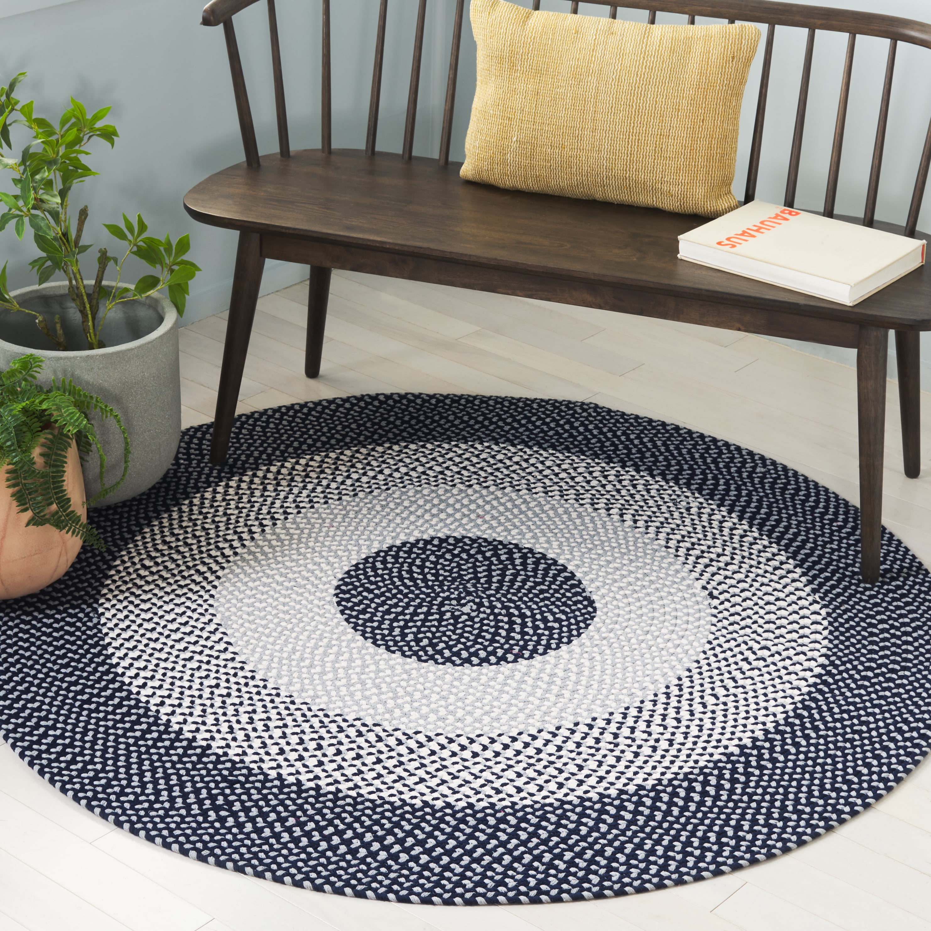 SAFAVIEH Braided Sherwood Bordered Reversible Area Rug, Gray/Blue, 5' x 5' Round