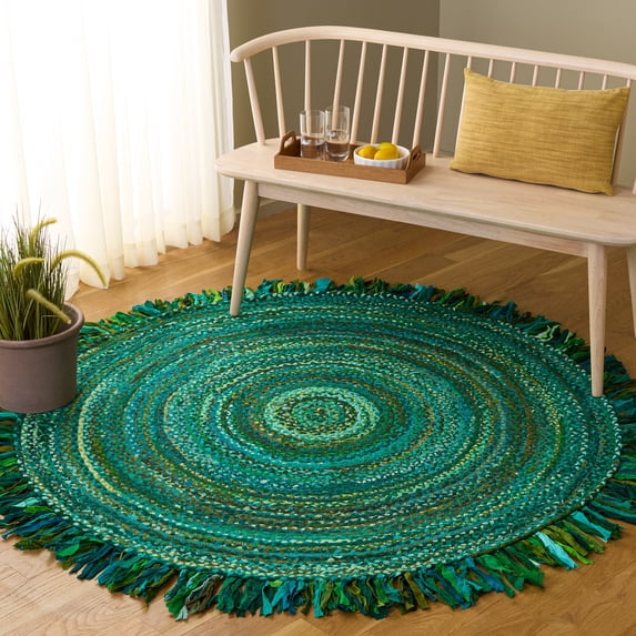 Safavieh Braided Paisley Transitional Cotton Reversible Area Rug, Green, 4' x 4' Round