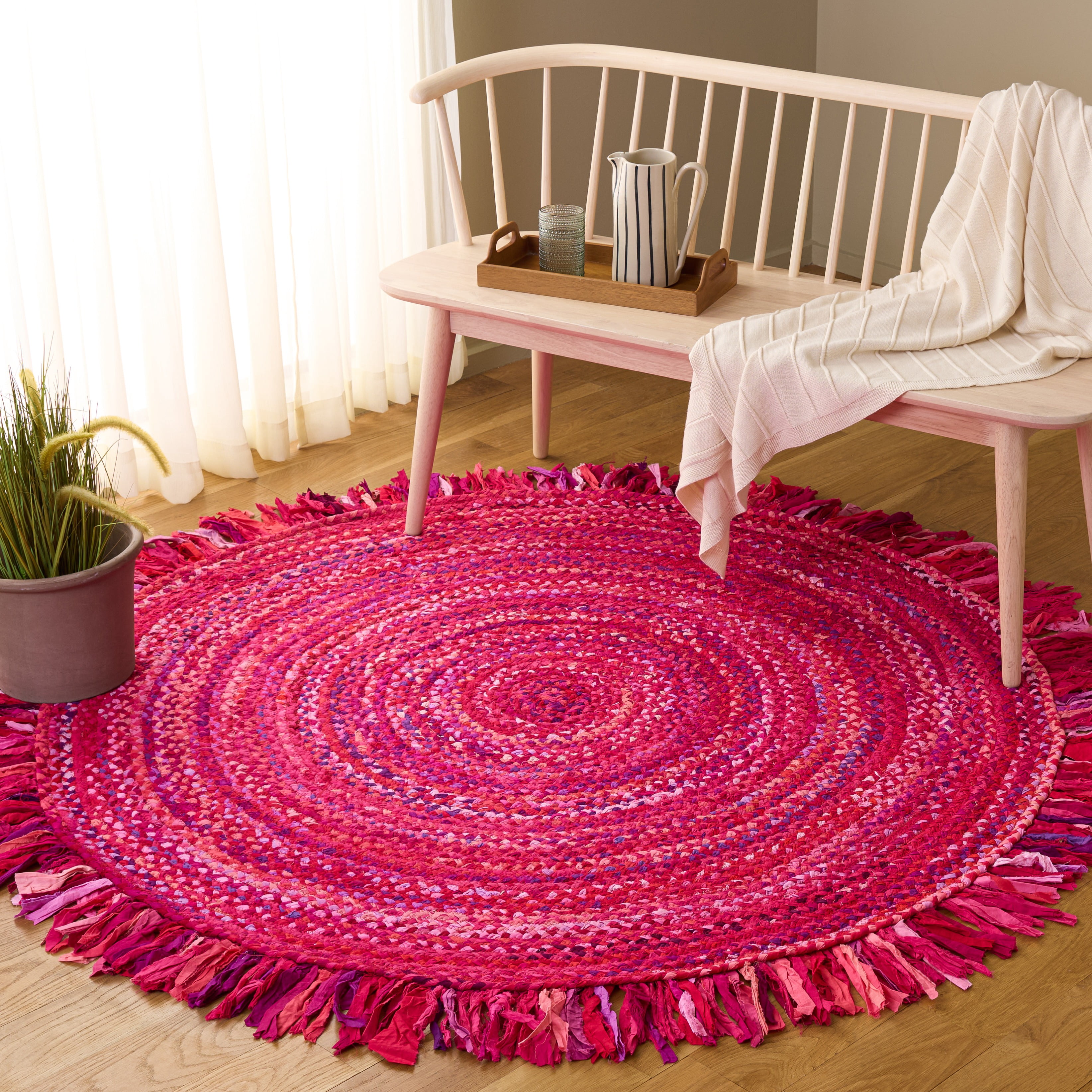 Safavieh Braided Paisley Transitional Cotton Reversible Area Rug, Pink/Fuchsia, 4' x 4' Round