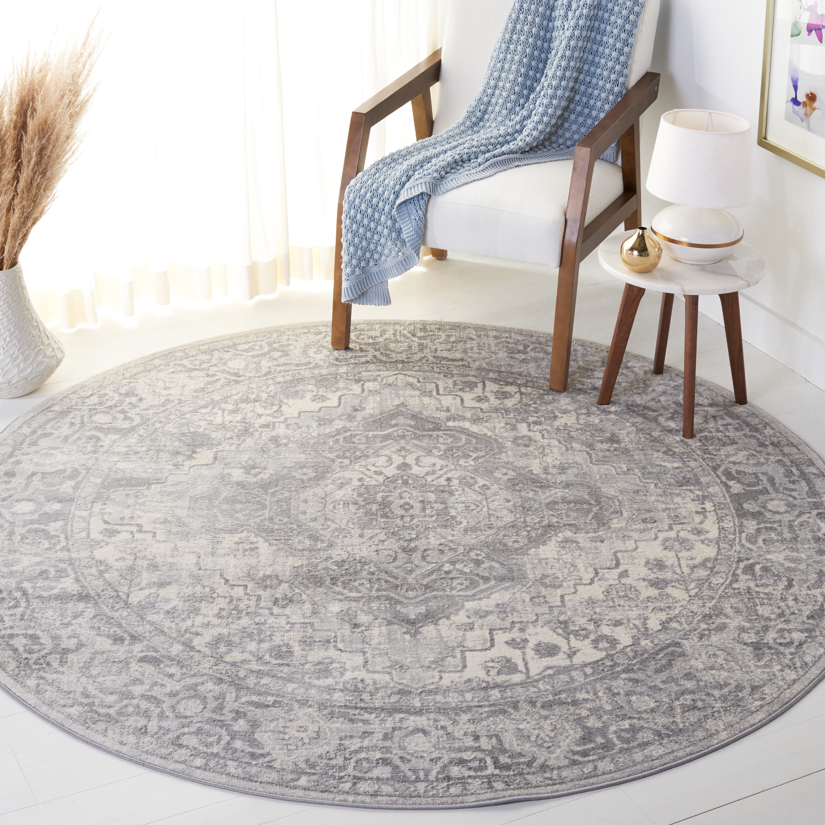 SAFAVIEH Brentwood Cherette Oriental Area Rug, Gray/Light Gray, 6'7" x 6'7" Round