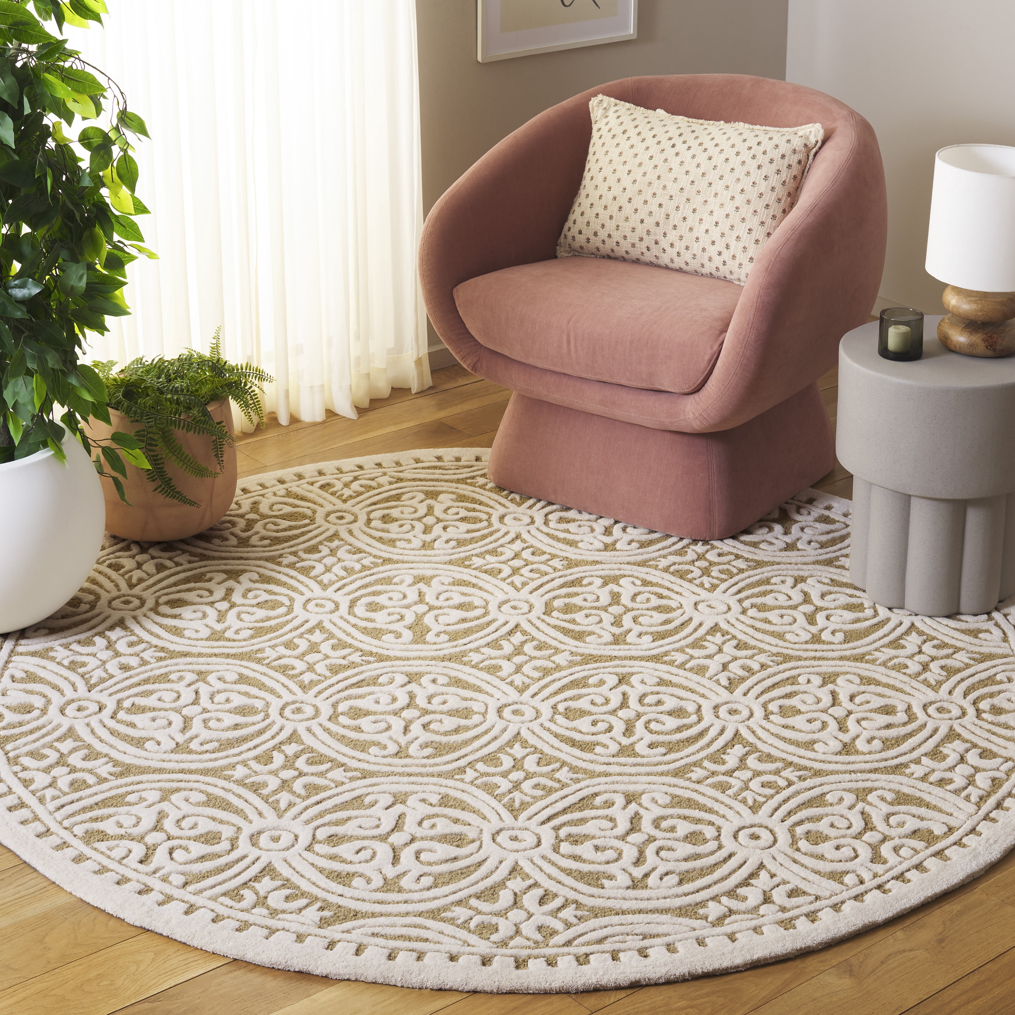 Safavieh Cambridge Leslie Geometric Wool Area Rug, Ivory/Gold, 6' x 6' Round