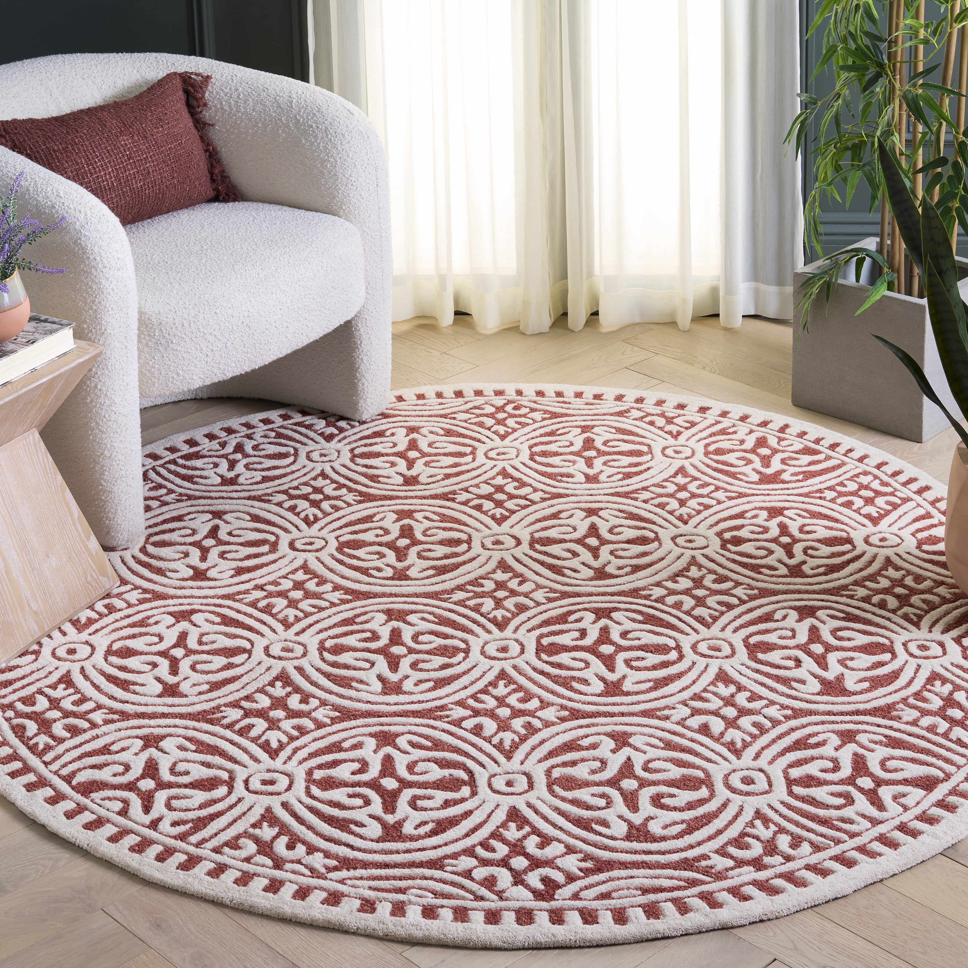 Safavieh Cambridge Leslie Geometric Wool Area Rug, Ivory/Red, 6' x 6' Round