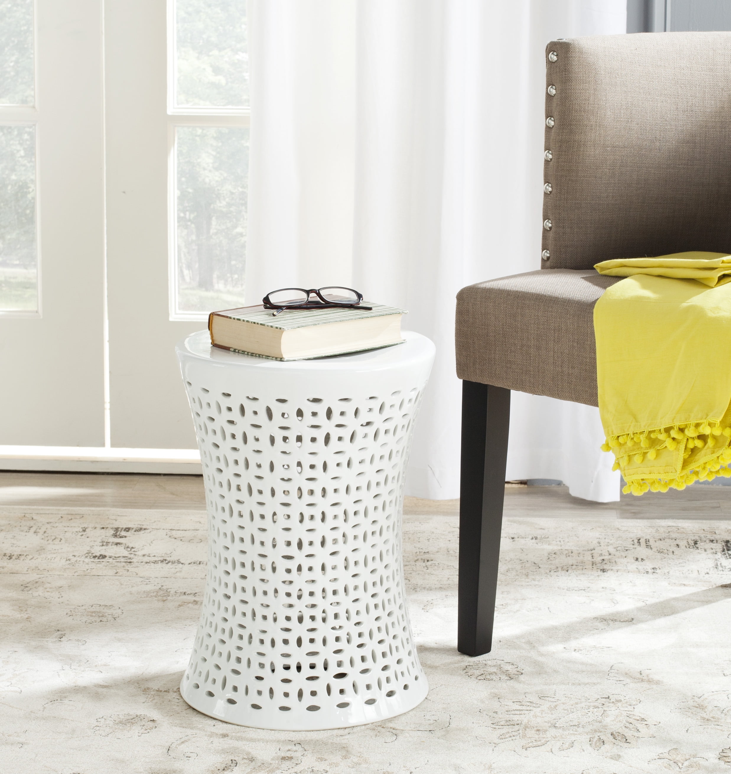 Safavieh Camilla Coin Indoor/Outdoor Garden Patio Stool, White ...