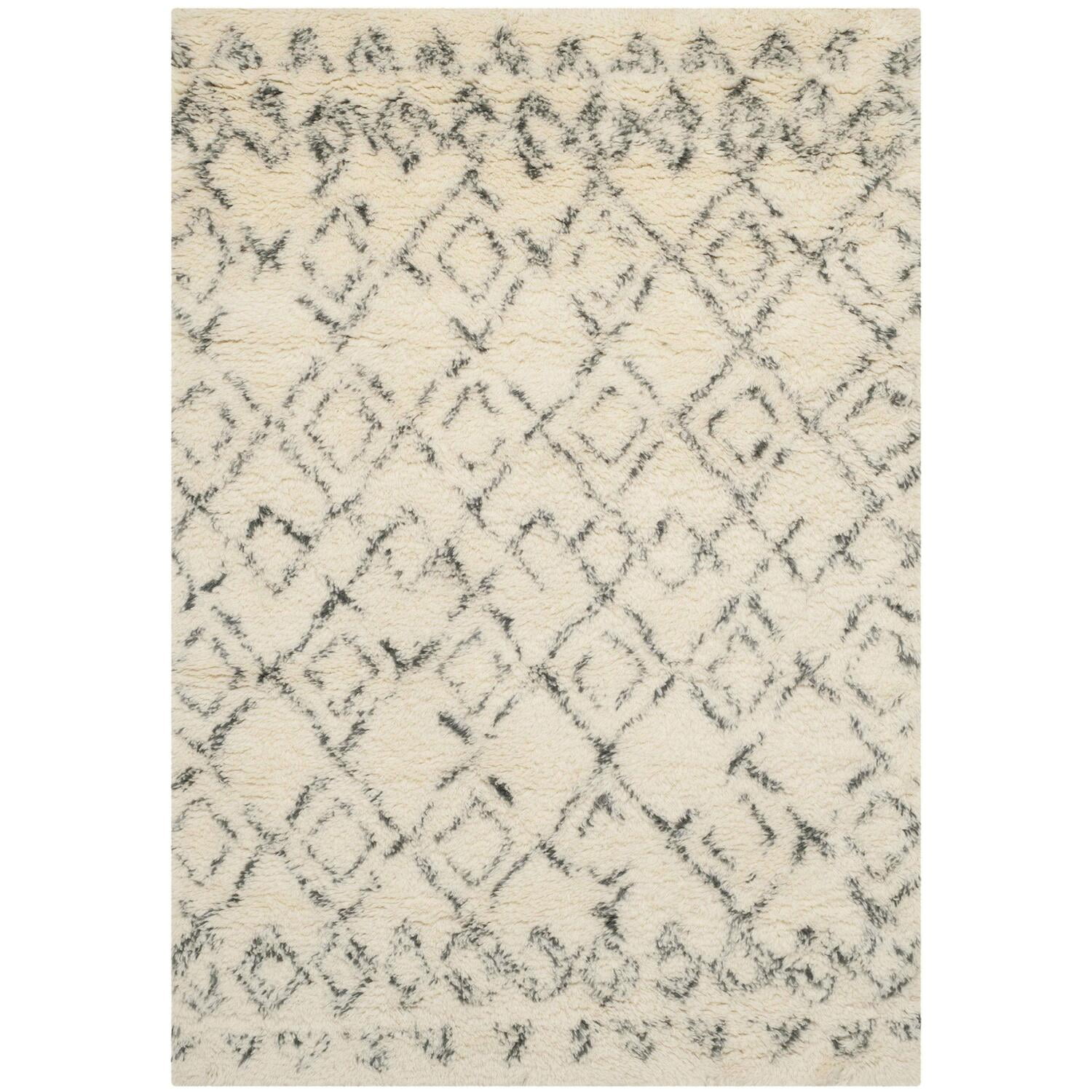 Ivory and Grey Hand-Tufted Wool Shag Rug 4' x 6'