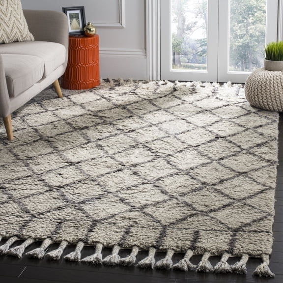 SAFAVIEH Casablanca Branson Geometric Diamonds Shag Area Rug, Grey/Dark Grey, 9' x 12'