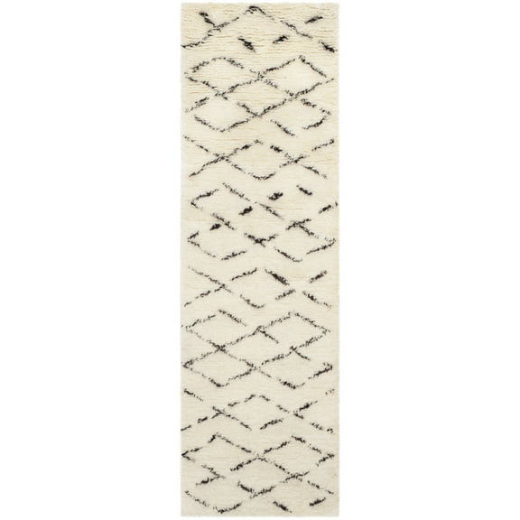 Safavieh Casablanca Shag Arturas Geometric Fringe Area Rug or Runner
