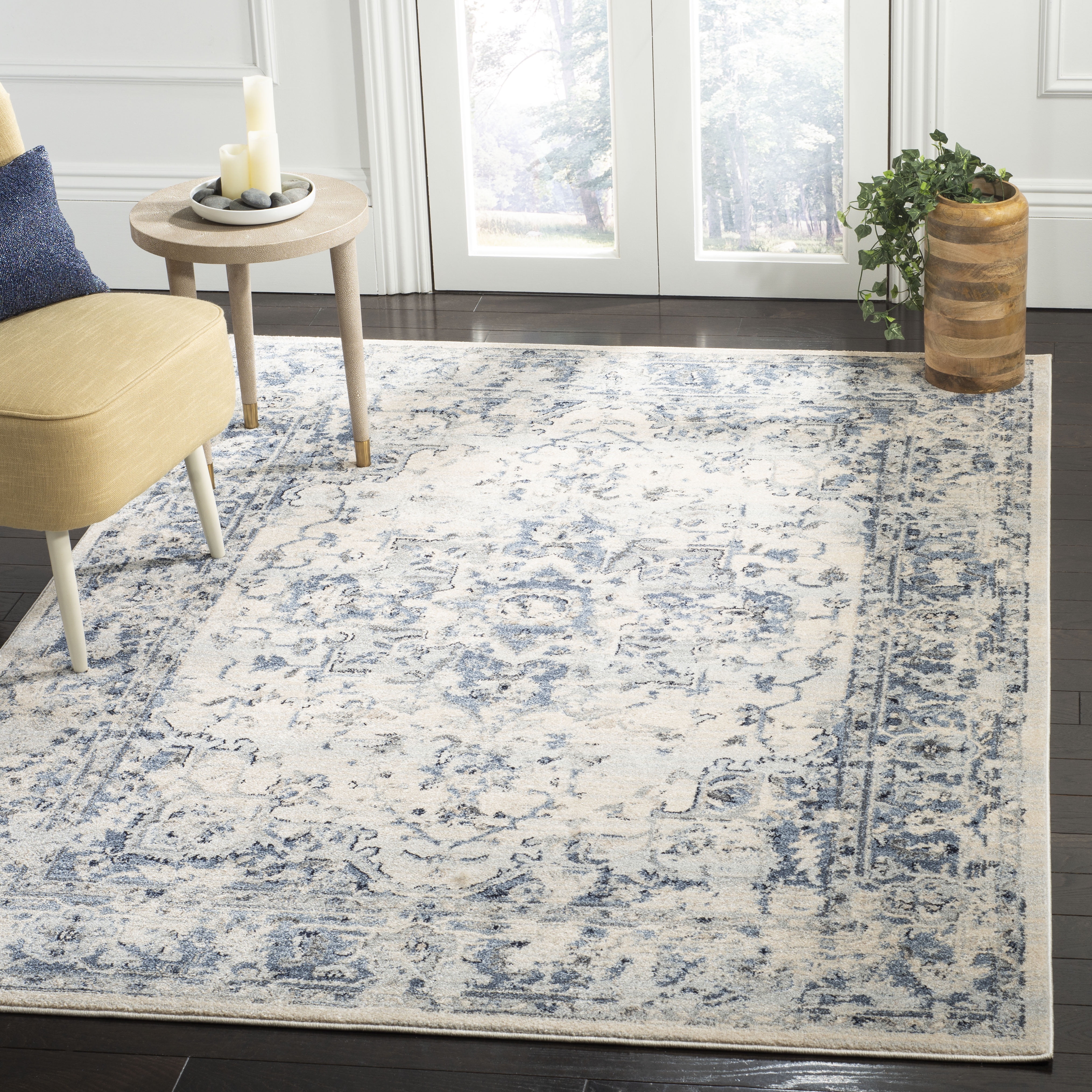 Ivory and Navy 4' x 6' Synthetic Hand-knotted Area Rug