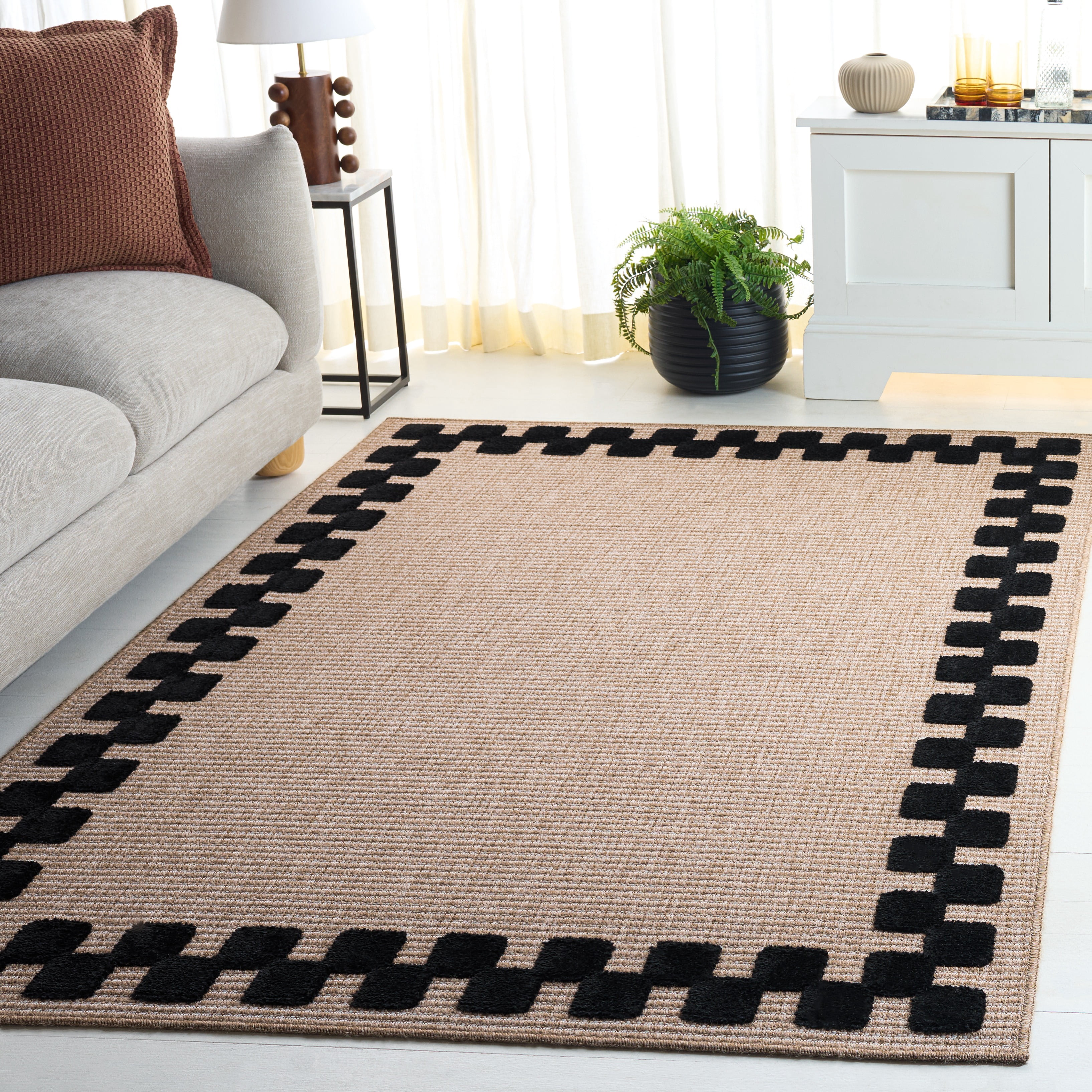 Safavieh Clayton Hervey Bordered Indoor/Outdoor Area Rug, Natural/Black, 4' x 6'