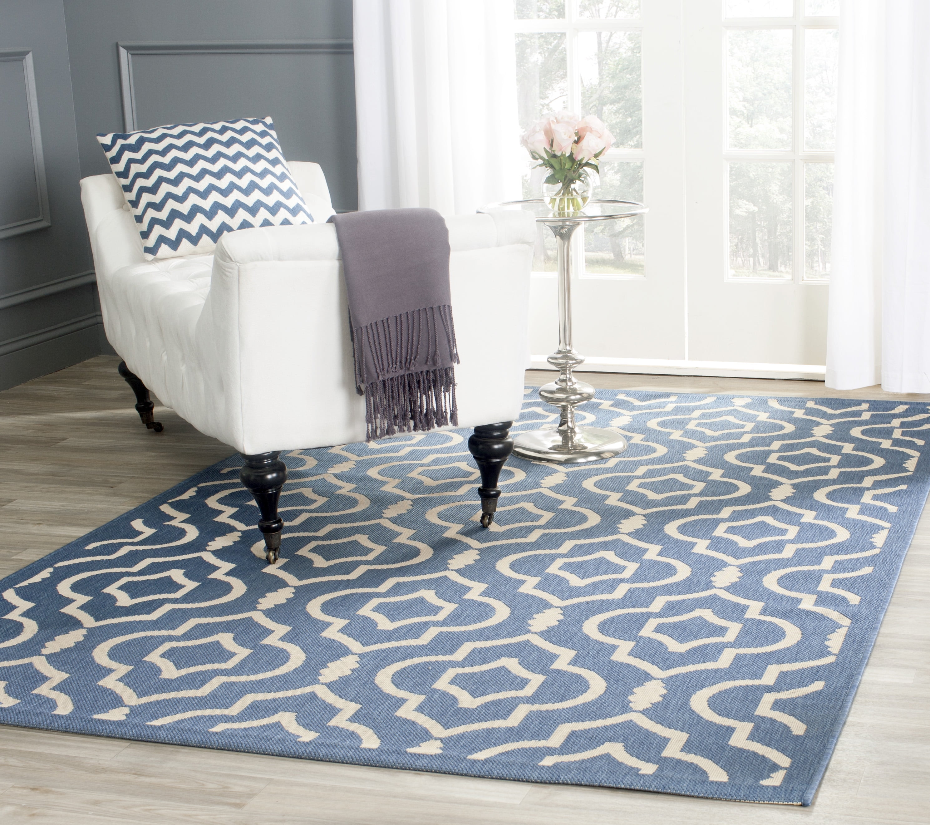 Blue and Beige Synthetic Flat Woven Reversible 5' x 7' Area Rug