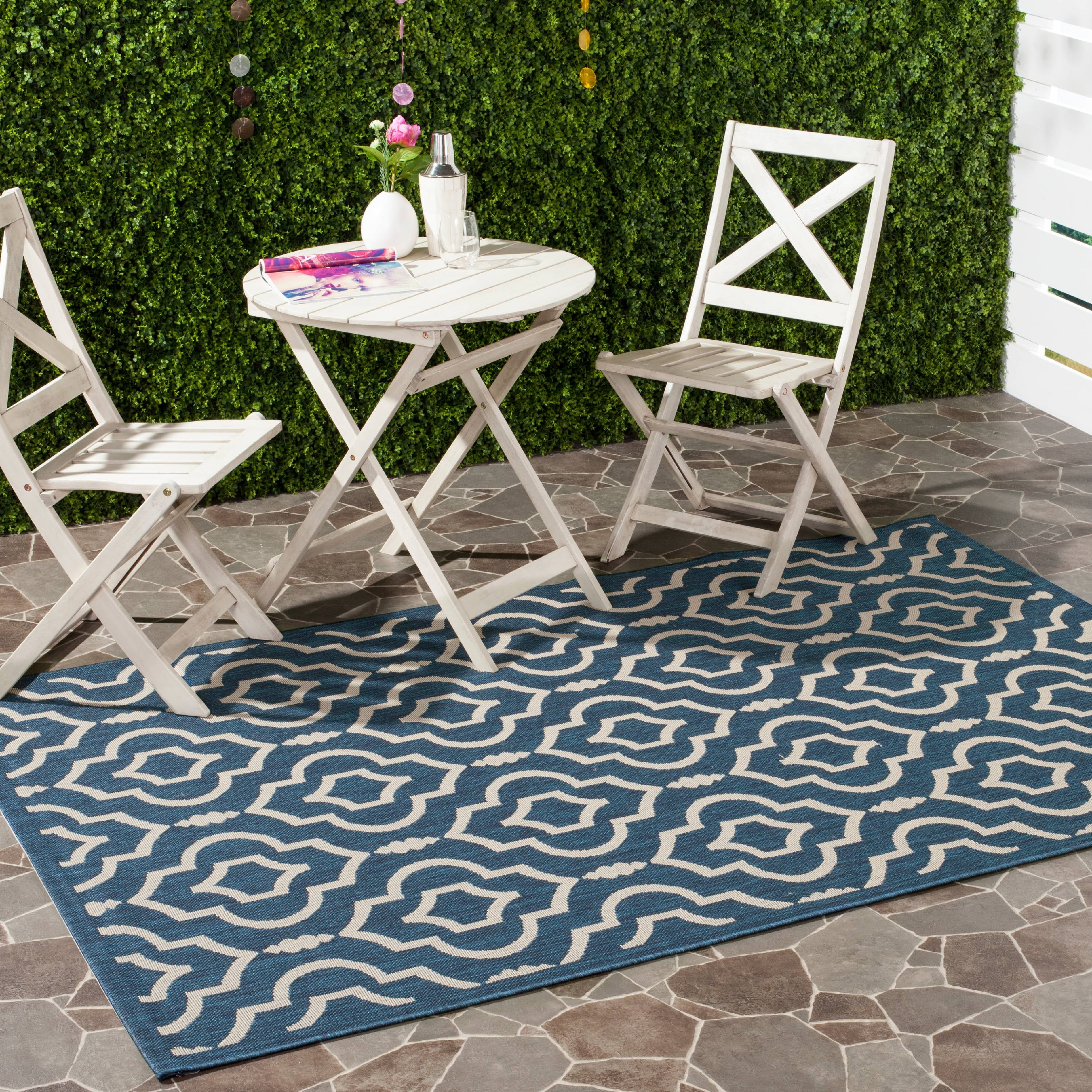 SAFAVIEH Courtyard Lavern Geometric Indoor/Outdoor Area Rug, Navy/Beige, 5'3" x 7'7"