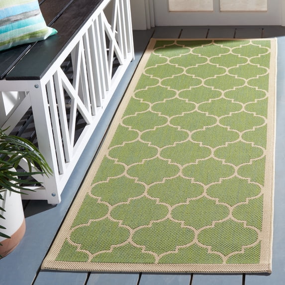 Safavieh Courtyard Alyssa Geometric Indoor/Outdoor Runner Rug, Green/Beige, 2'3" x 6'7"