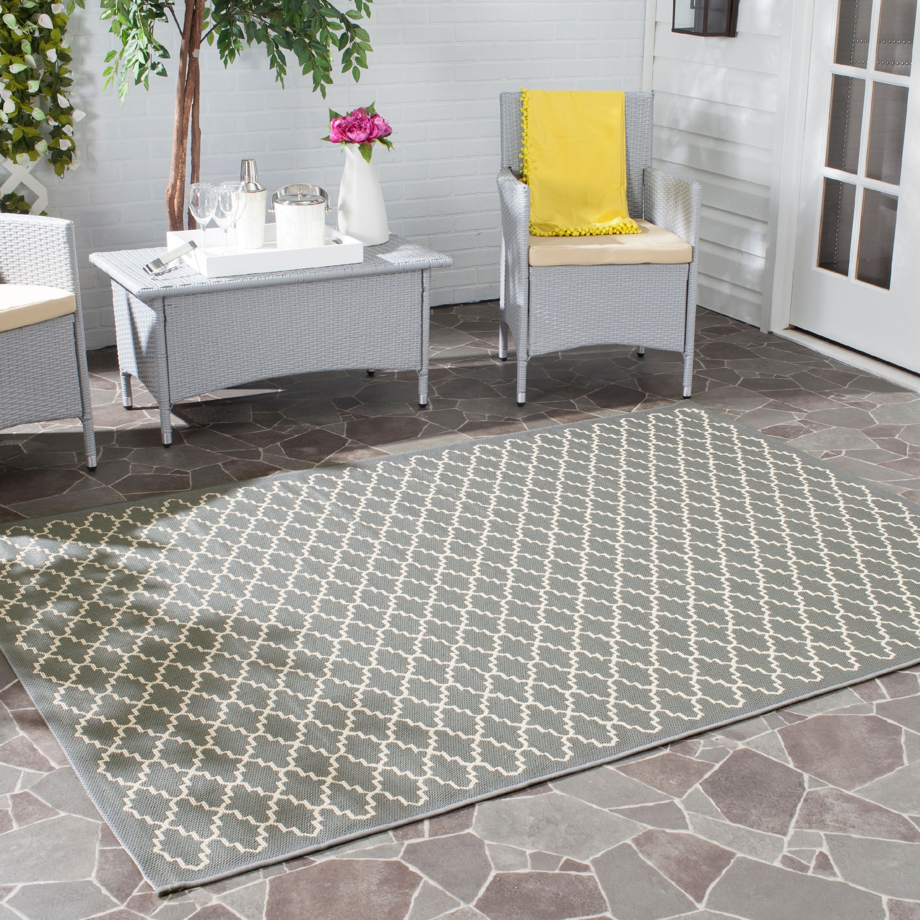 Anthracite & Beige 4' Square Synthetic Easy-Care Outdoor Rug