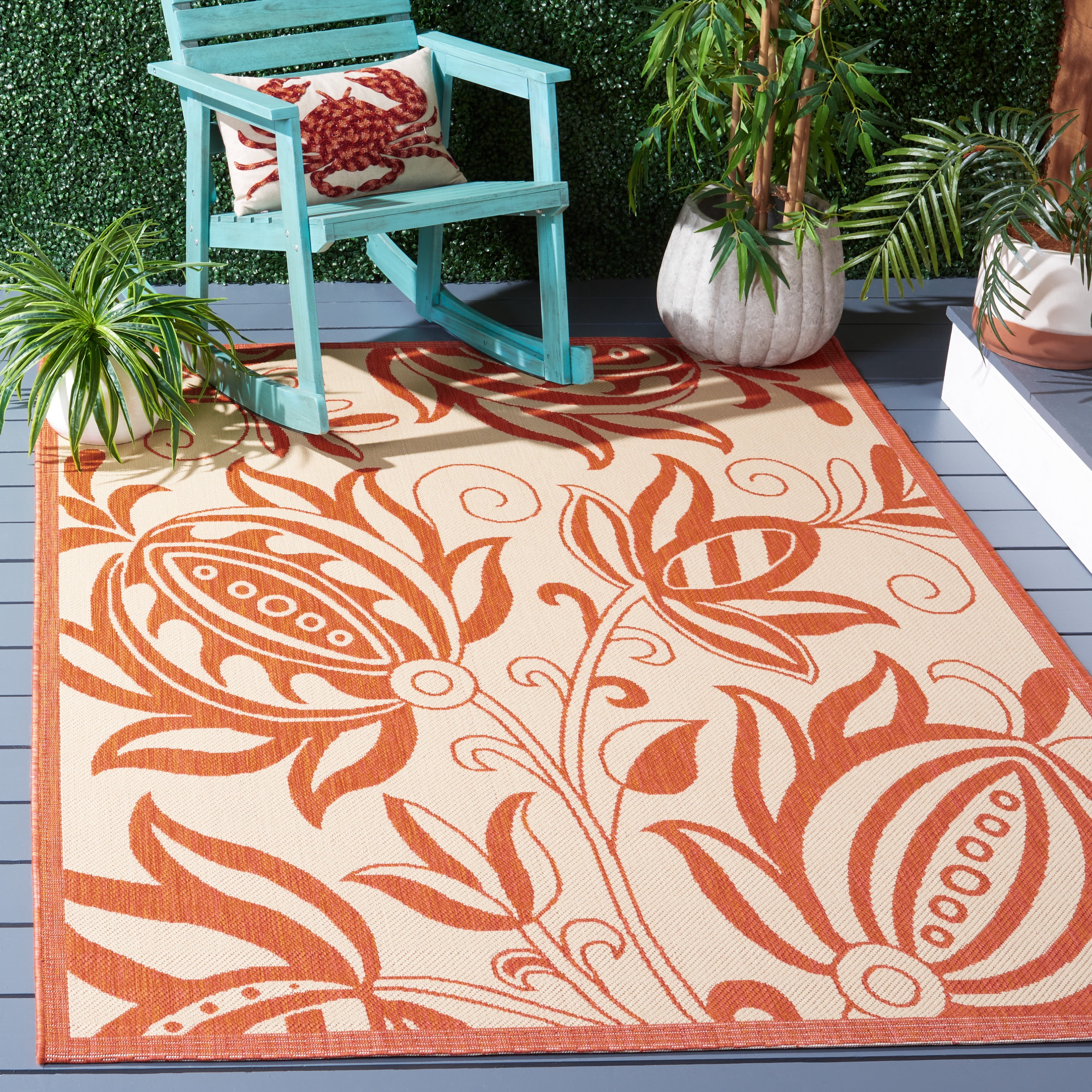 Safavieh Courtyard Crystal Floral Indoor/Outdoor Area Rug, Natural/Terracotta, 5'3" x 7'7"