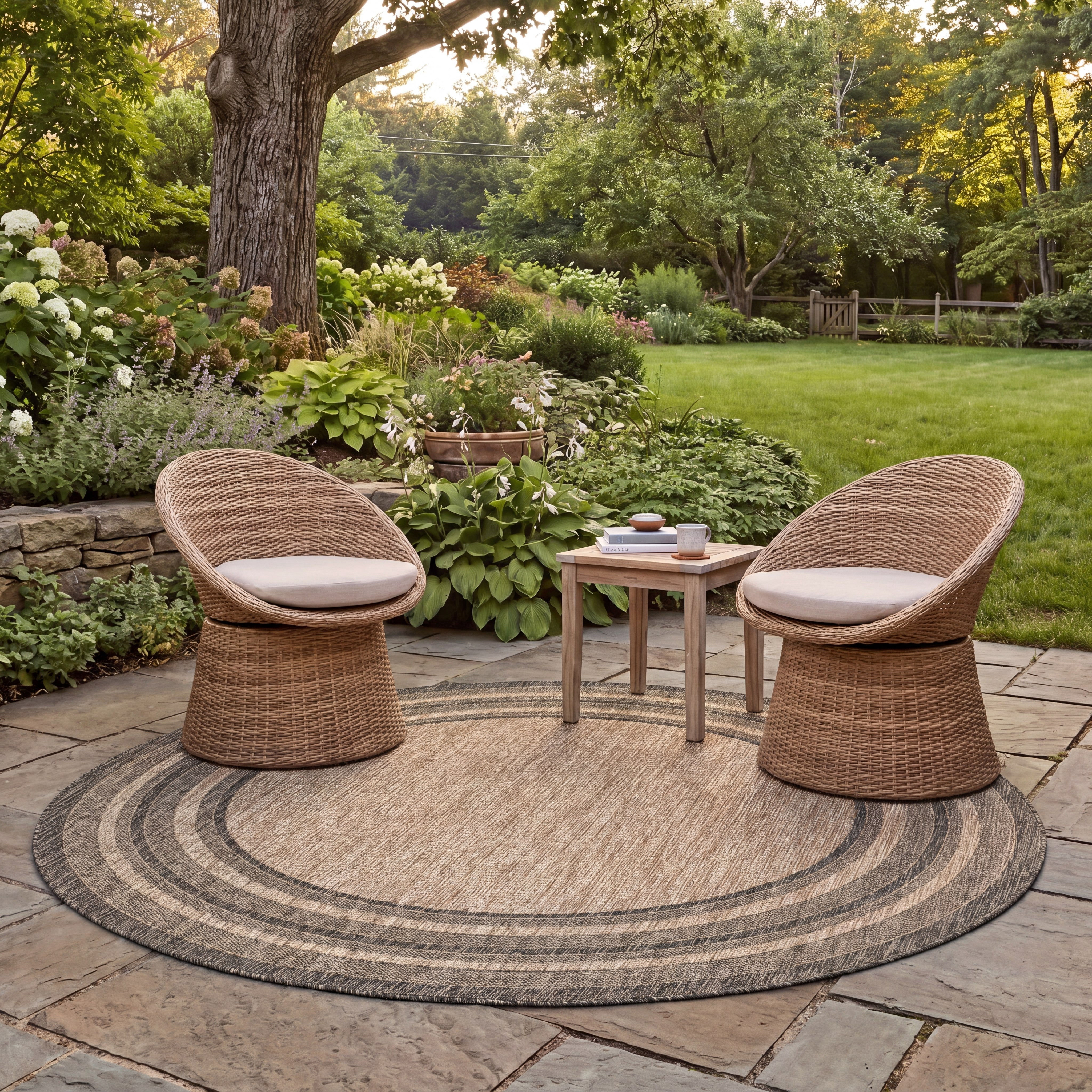 Safavieh Courtyard Ercan Bordered Indoor/Outdoor Area Rug, Natural/Black, 3' x 3' Round