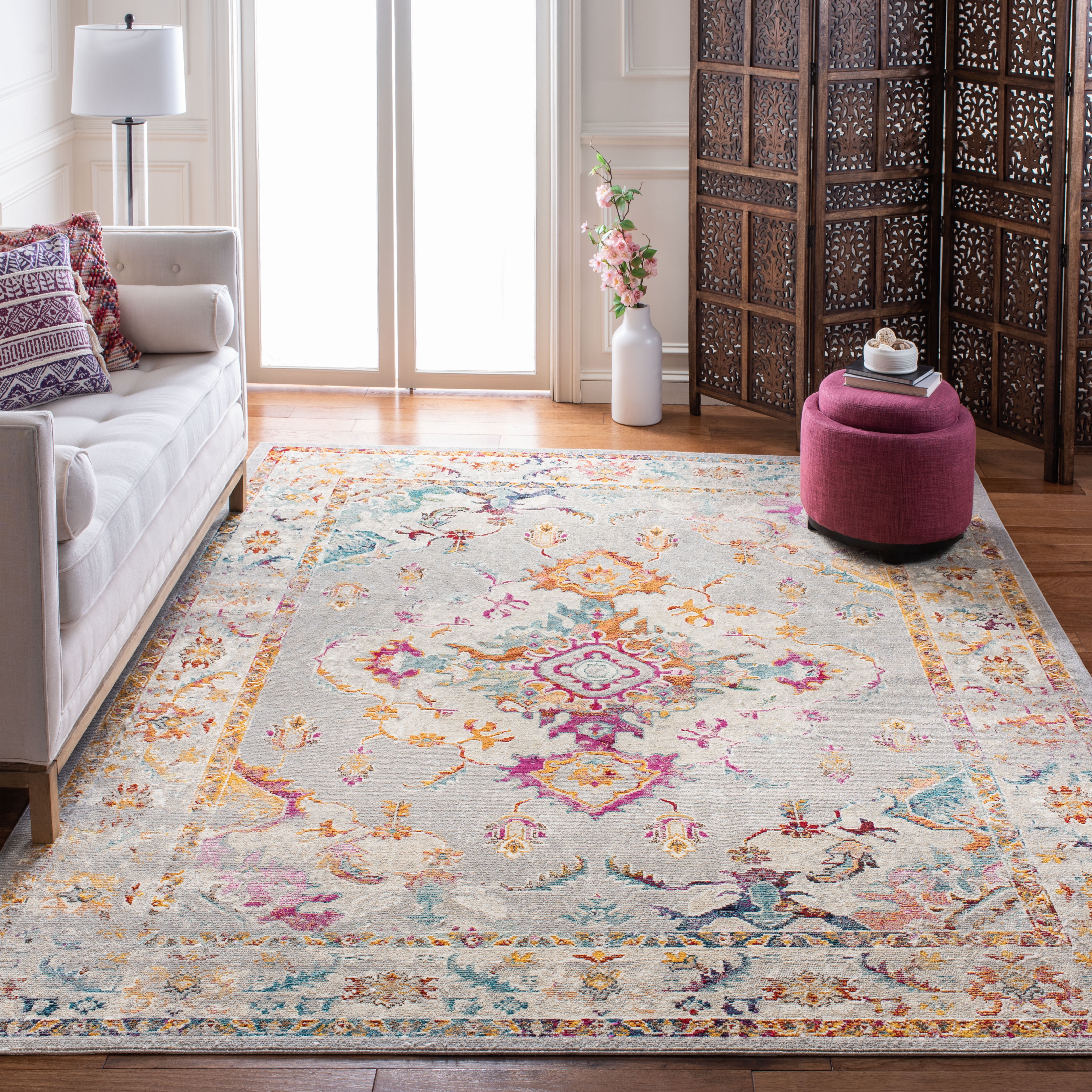 Gray and Cream 8' x 10' Hand-Knotted Oriental Rug