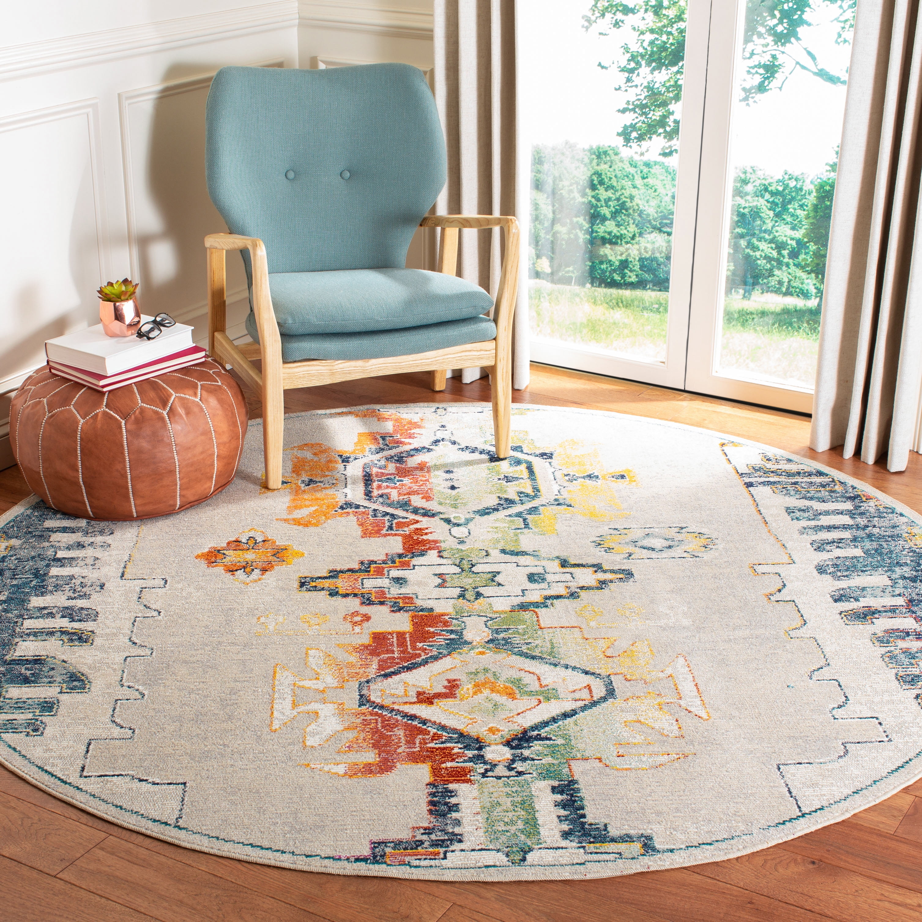 SAFAVIEH Crystal Qiana Oriental Area Rug, Light Gray/Orange, 7' x 7' Round