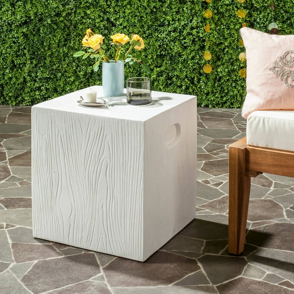 Safavieh Cube Outdoor Modern Concrete Accent Table - Ivory
