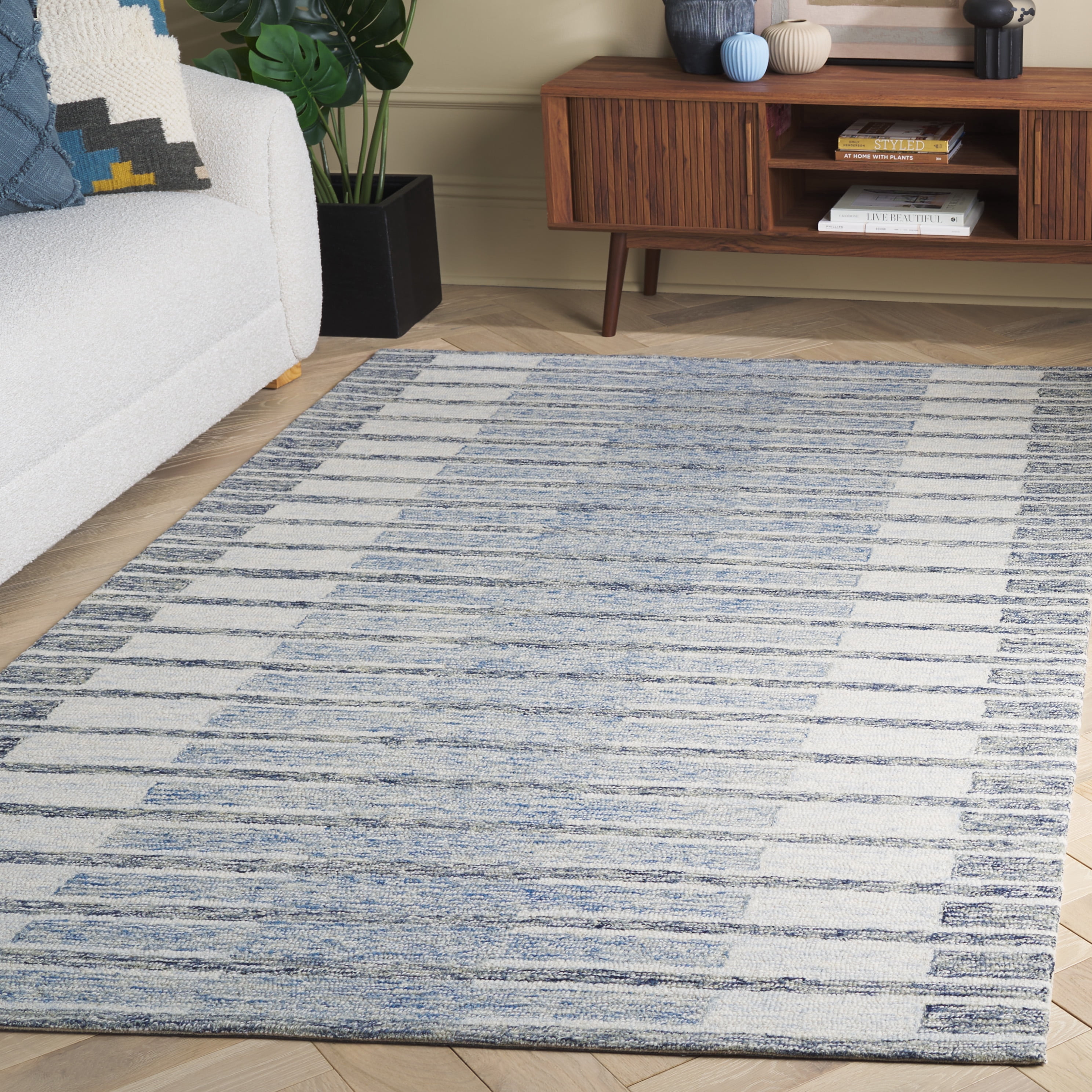 Safavieh Ebony Elisa Geometric Striped Area Rug, Ivory/Blue, 4' x 6'