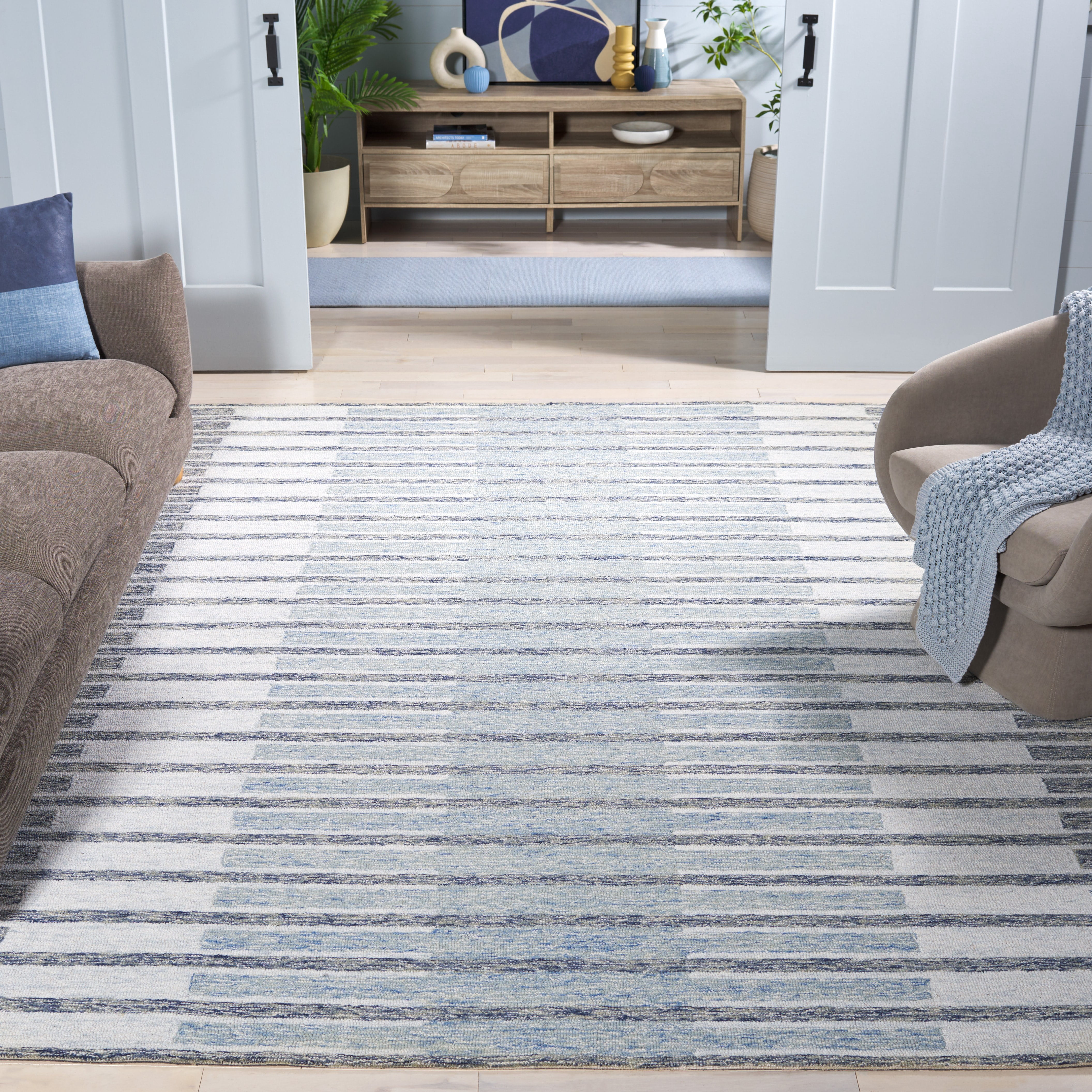 Safavieh Ebony Elisa Geometric Striped Area Rug, Ivory/Blue, 8' x 10'