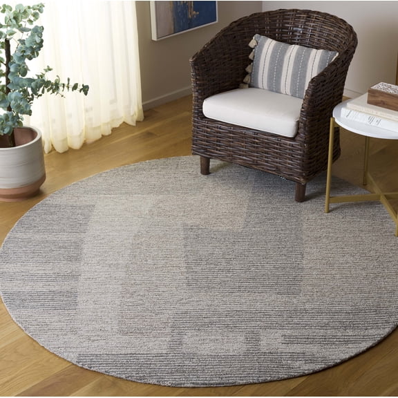 Safavieh Ebony Rosalin Geometric Area Rug, Gray/Beige, 6' x 6' Round