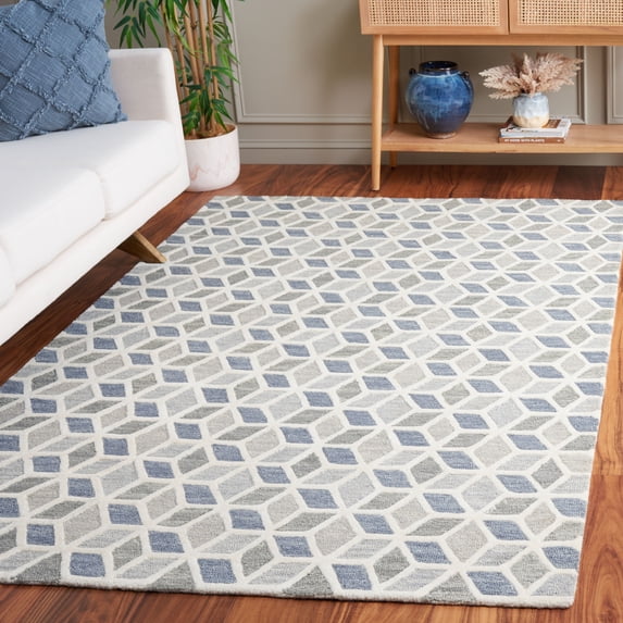 Safavieh Ebony Travis Geometric Area Rug, Ivory/Gray, 4' x 6'