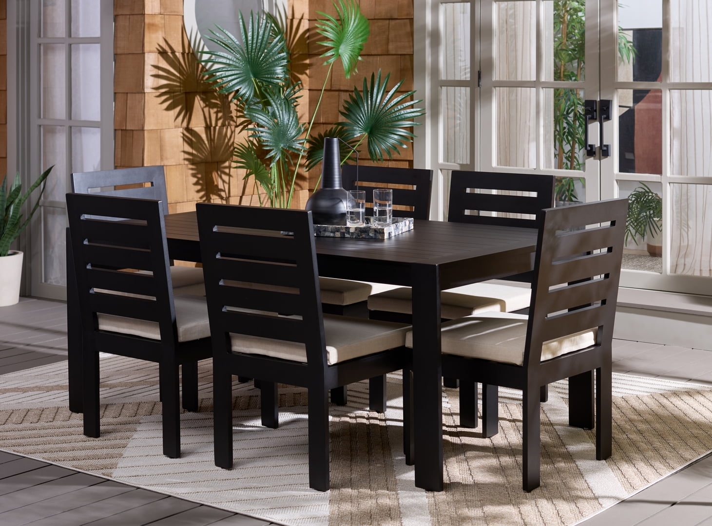 Safavieh Fash Modern Aluminum 4 Leg Outdoor Dining Table, Black