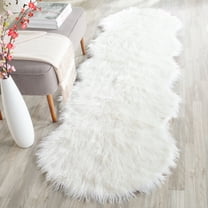 Safavieh Faux Sheep Skin Byrne Solid Runner Rug, Ivory, 2'6" x 6'