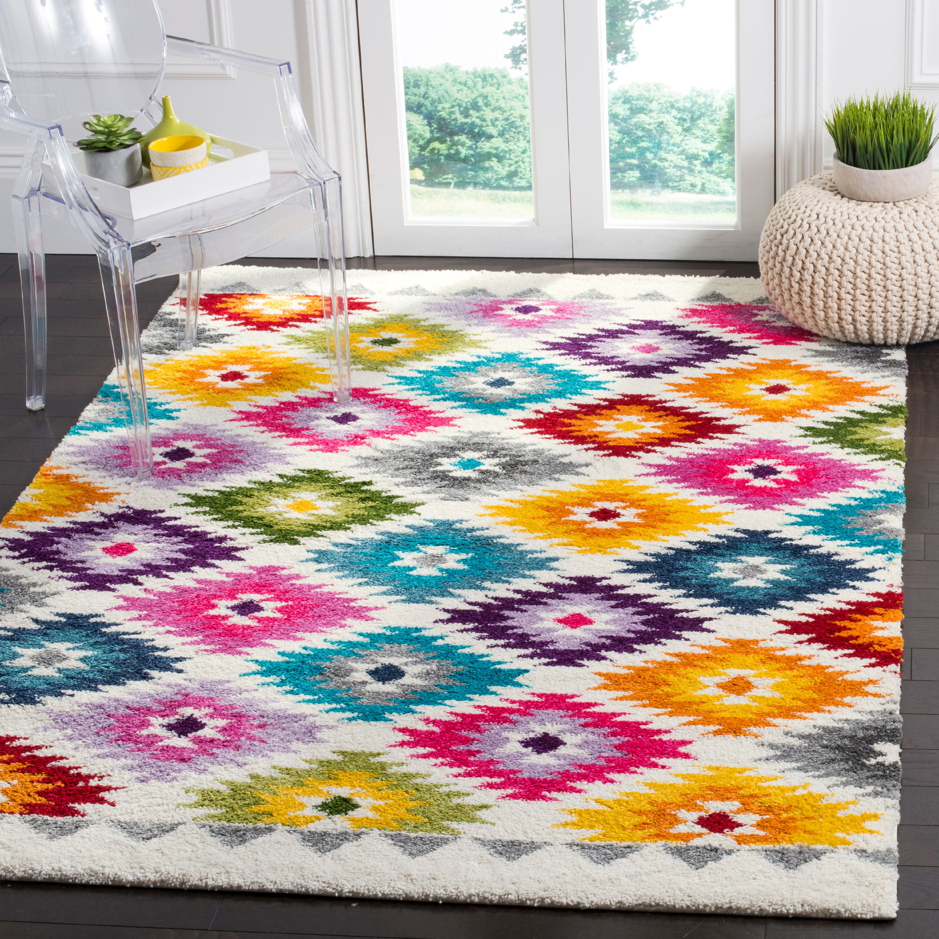 SAFAVIEH Fiesta Shag Area Rug - 5'1 X 7'6, Multi Color Abstract Design, Non-Shedding & Easy Care
