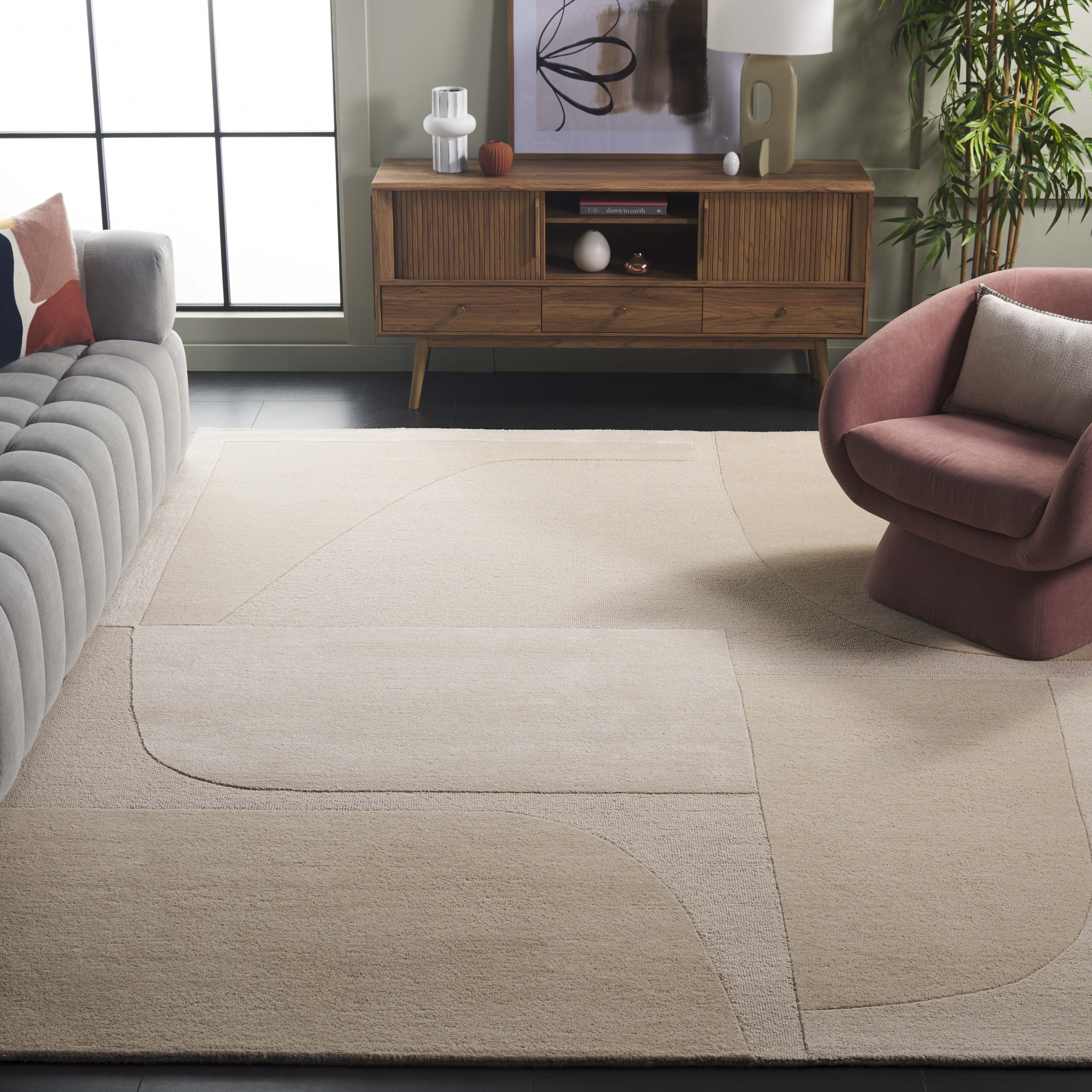Safavieh Fifth Avenue Janie Geometric Area Rug, Beige, 8' x 10'