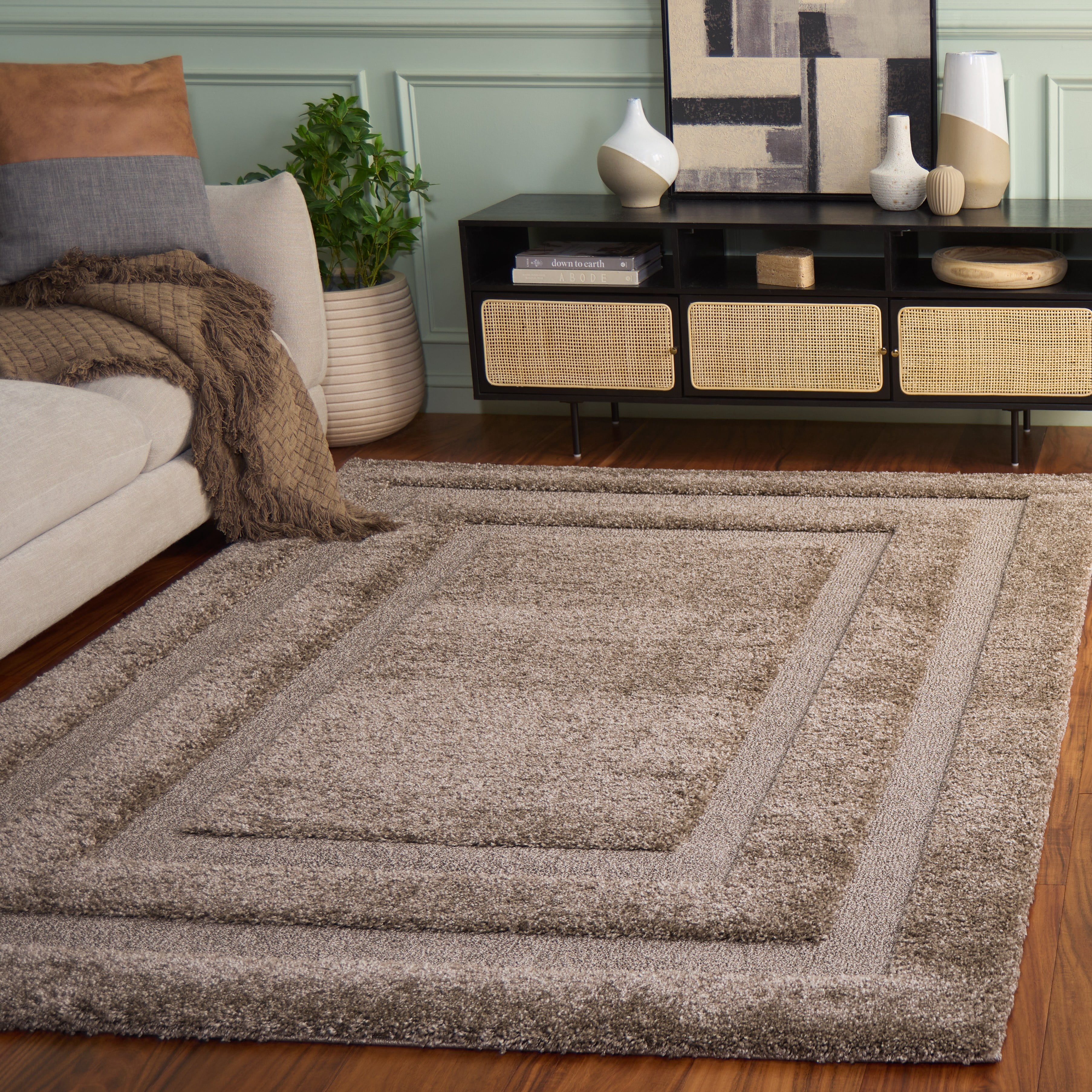 Safavieh Florida Mason Bordered Shag Area Rug, Beige, 6' x 8'