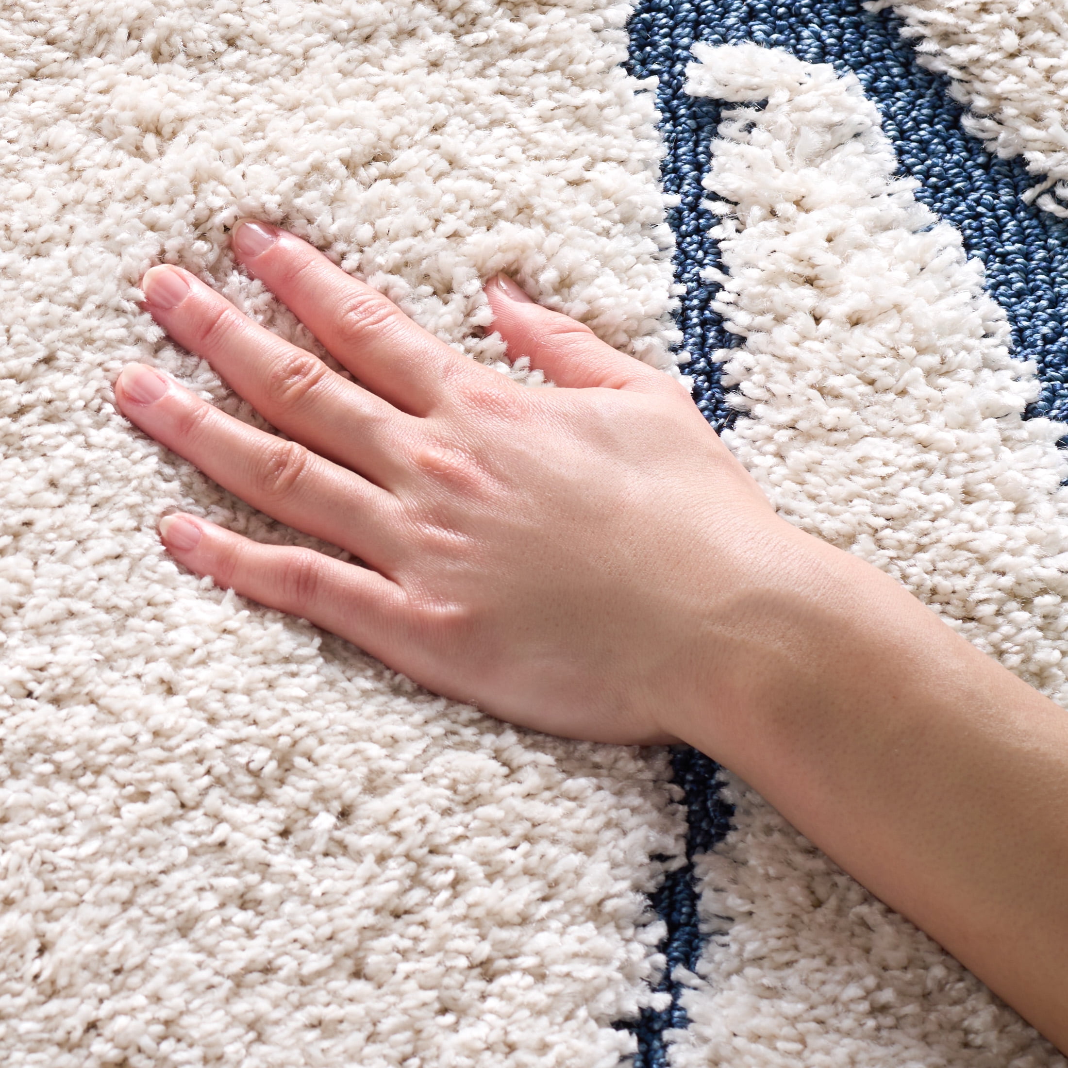 Safavieh Florida Tamzen Abstract Shag Area Rug, Cream/Blue, 3' x 3' Square