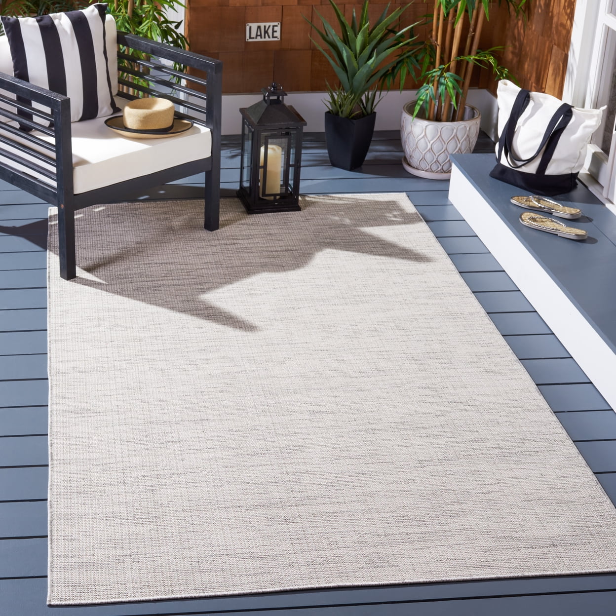 Hampton 6'5" Square Ivory Synthetic Area Rug