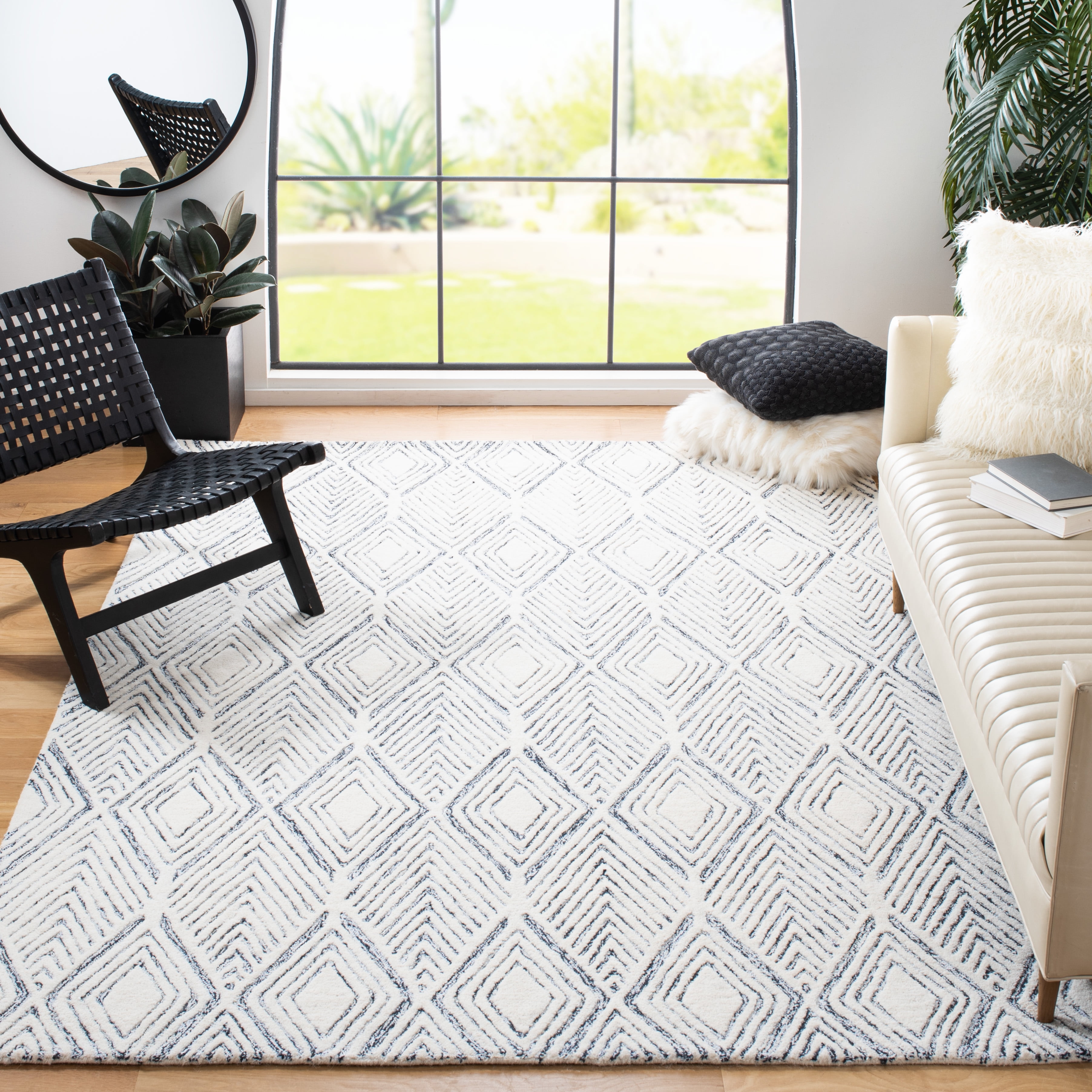 SAFAVIEH Abstract Jeneka Geometric Area Rug, Ivory/Charcoal, 4' x 6'