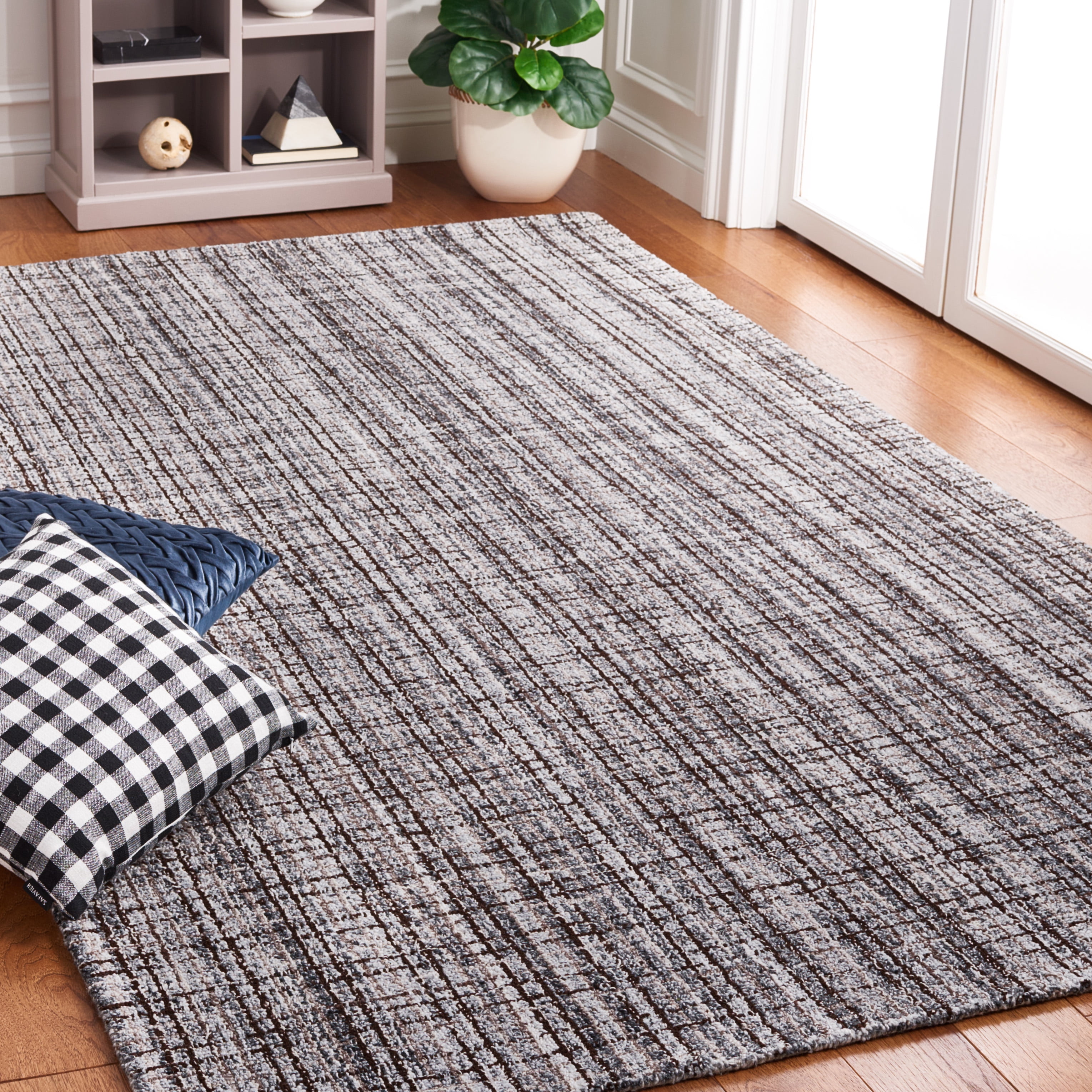 SAFAVIEH Abstract Rionach Trellis Area Rug, Gray/Brown, 8' x 10 ...