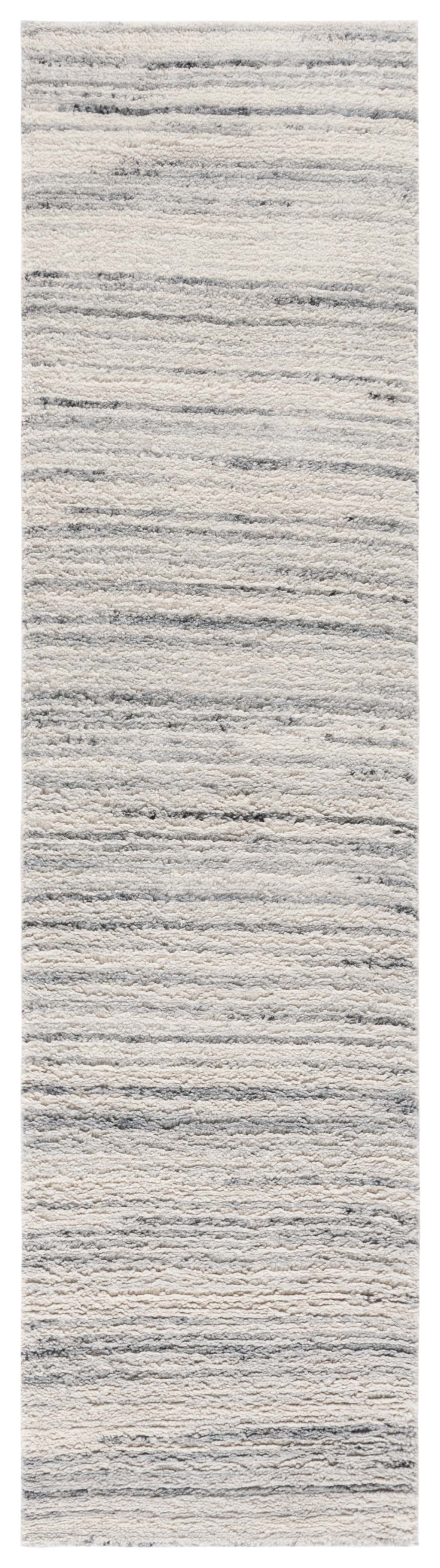 SAFAVIEH Casablanca Katharine Distressed Runner Rug, Grey/Ivory, 2'3" x 9'