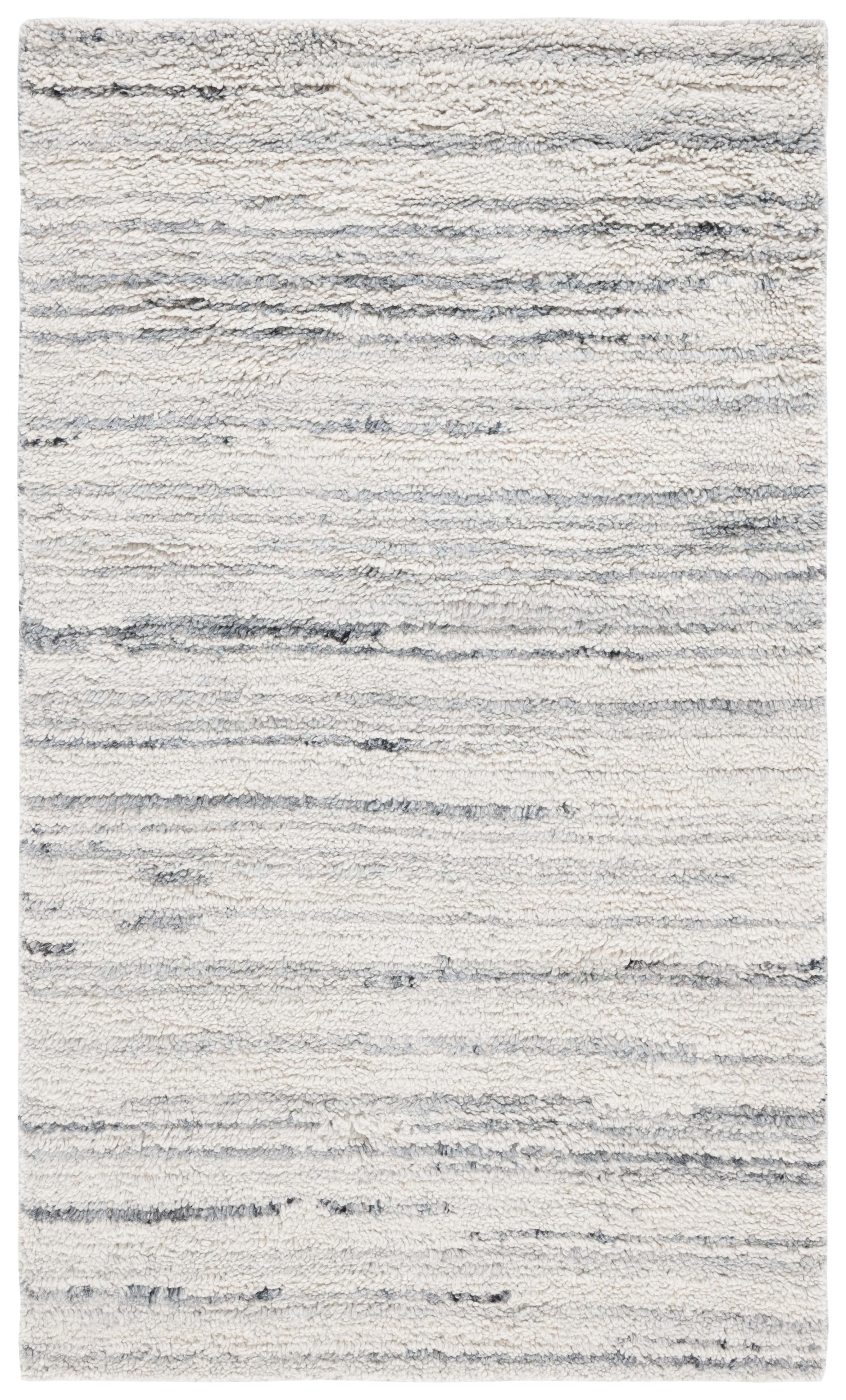 Hand-Knotted Grey/Ivory Round Wool Shag Rug, 4' x 6'
