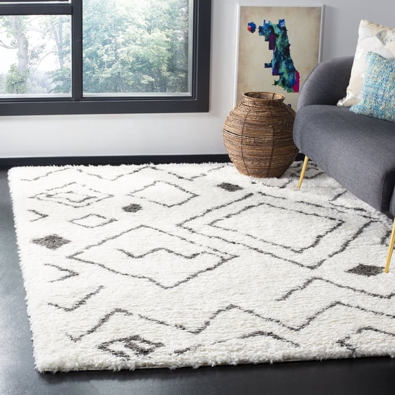 Safavieh Flokati Aiden Geometric Shag Area Rug, Ivory/Charcoal, 5'3" x 7'6"