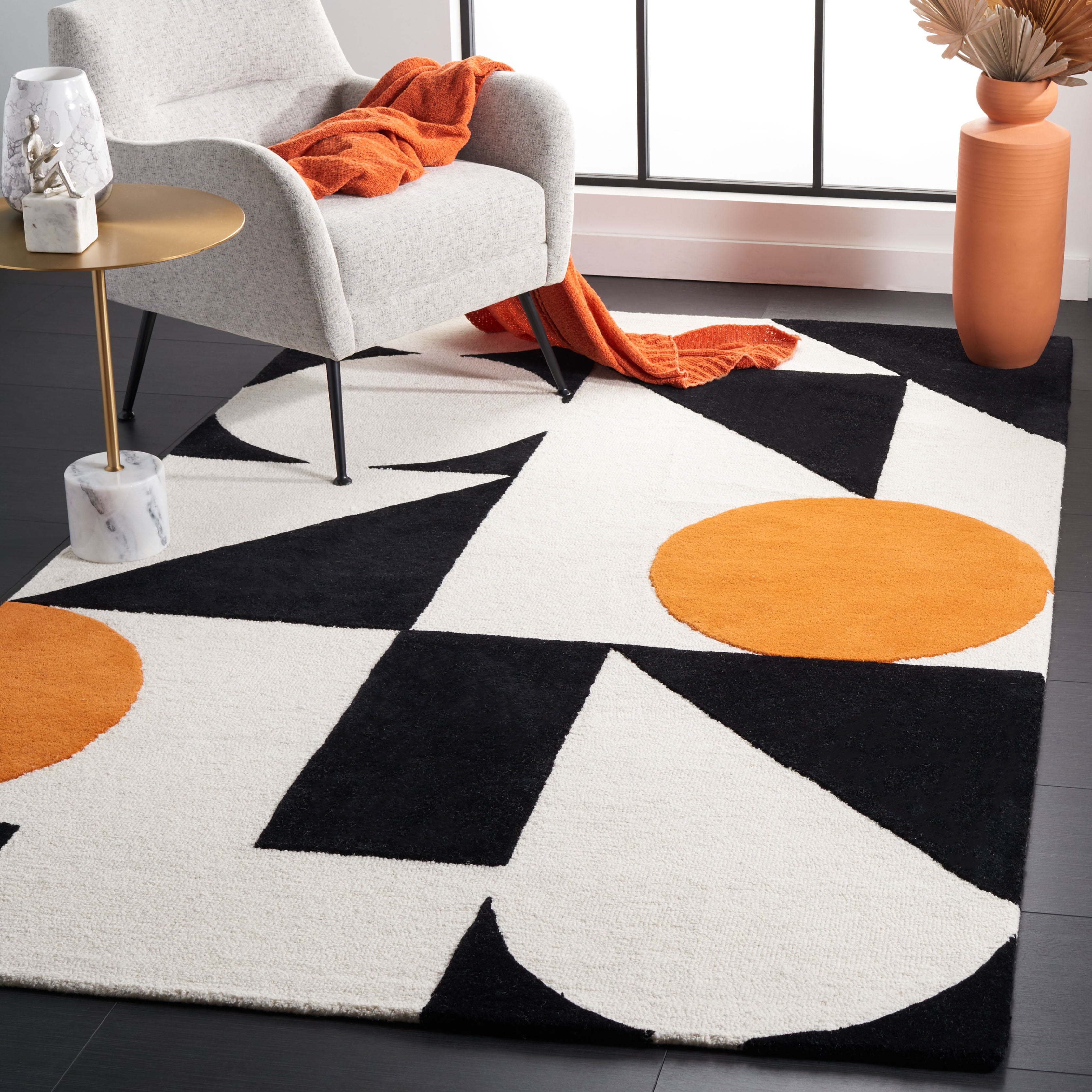 Rodeo Drive 5' x 8' Black and Rust Wool Geometric Rug